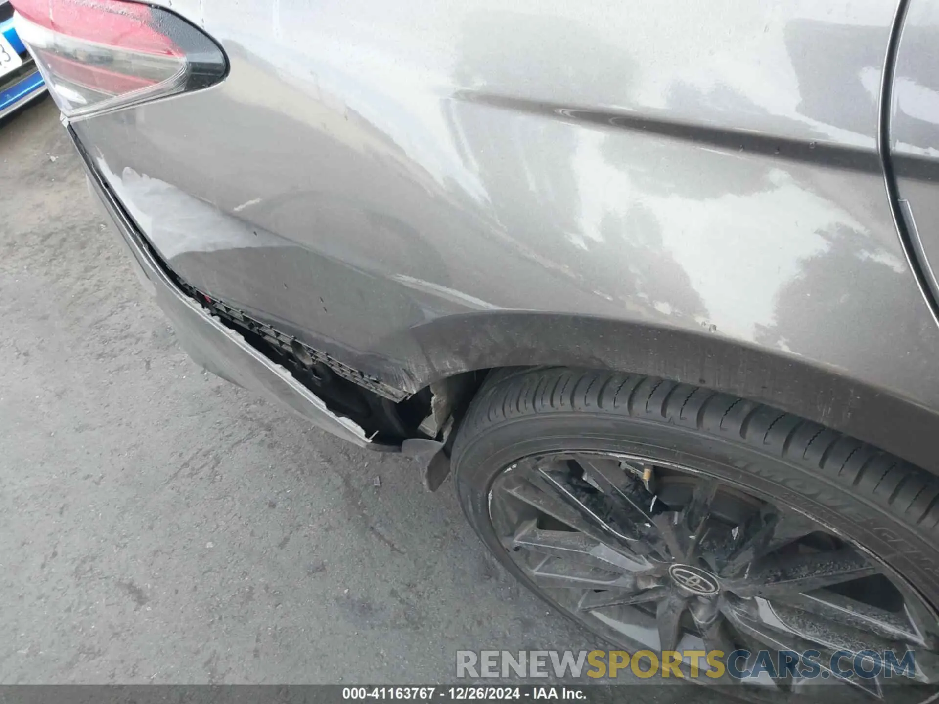 19 fotografías del automóvil dañado 4T1KZ1AK2RU089964 TOYOTA CAMRY 2024