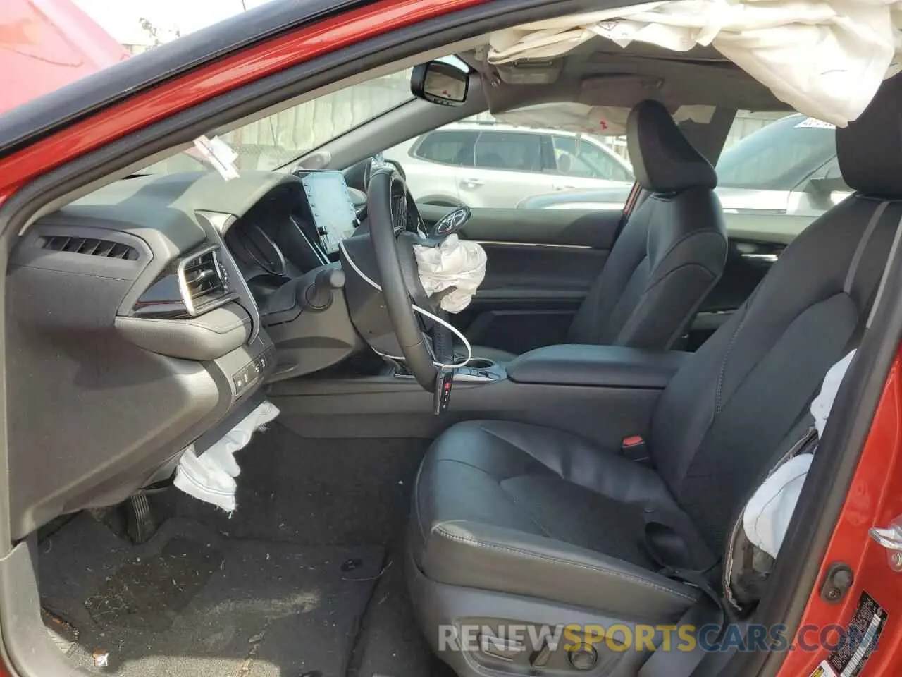 7 fotografías del automóvil dañado 4T1KZ1AK2RU101904 TOYOTA CAMRY 2024