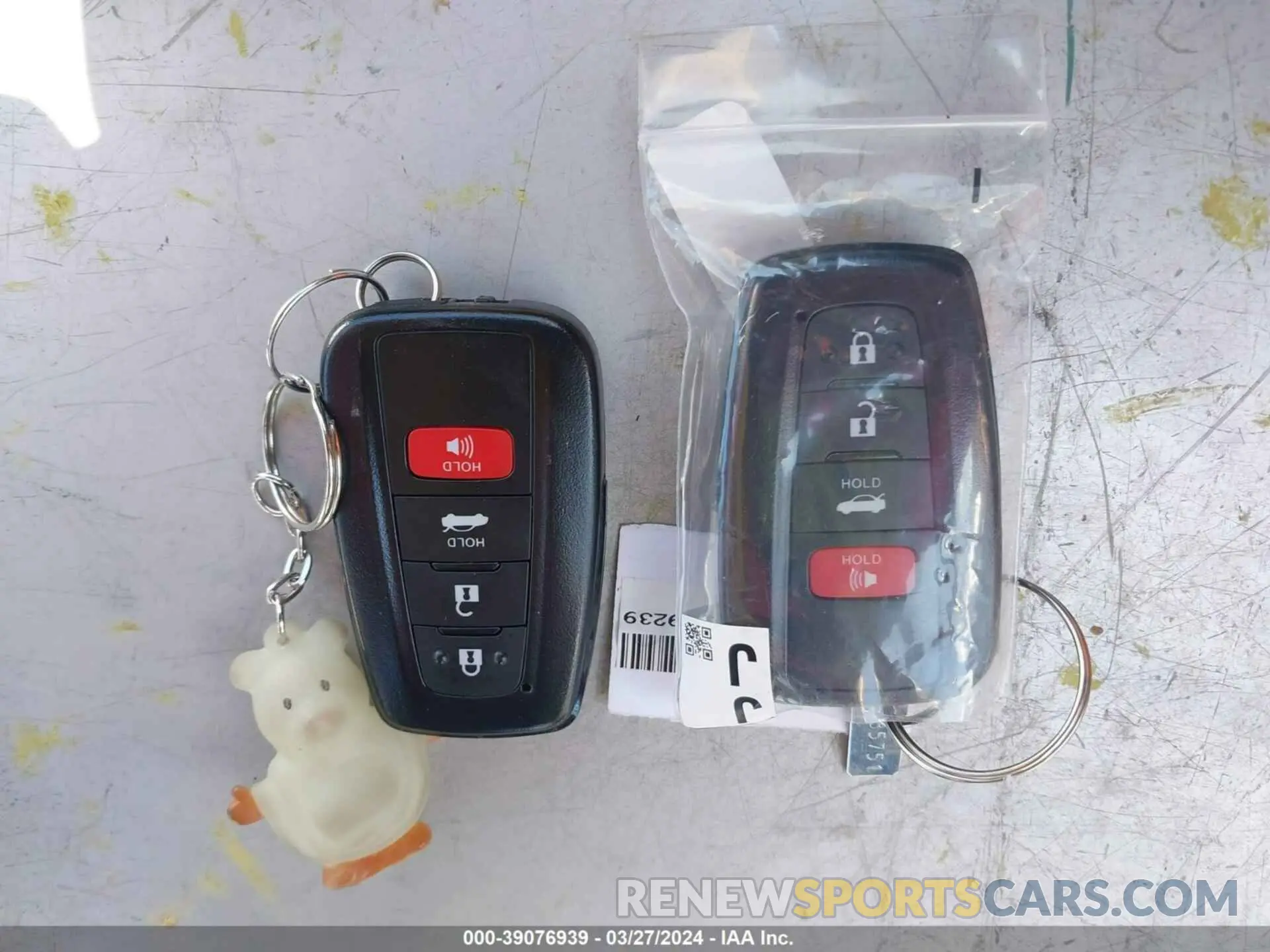11 fotografías del automóvil dañado 4T1KZ1AK3RU099239 TOYOTA CAMRY 2024