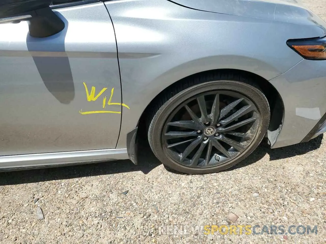 12 fotografías del automóvil dañado 4T1KZ1AK5RU099887 TOYOTA CAMRY 2024