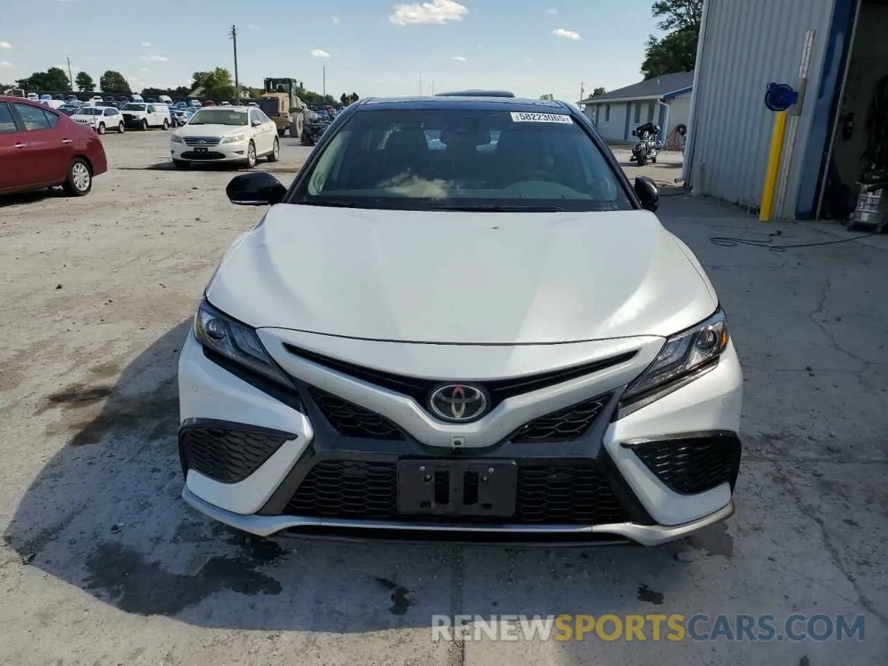 5 fotografías del automóvil dañado 4T1KZ1AKXRU090490 TOYOTA CAMRY 2024