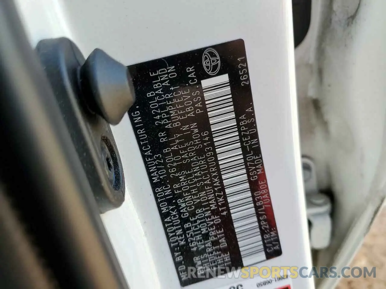 13 fotografías del automóvil dañado 4T1KZ1AKXRU093146 TOYOTA CAMRY 2024