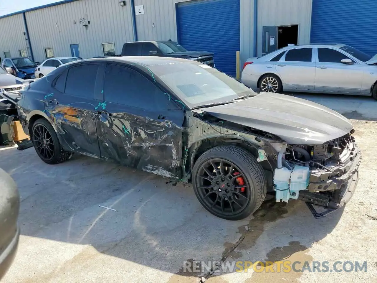 4 fotografías del automóvil dañado 4T1KZ1AKXRU099240 TOYOTA CAMRY 2024