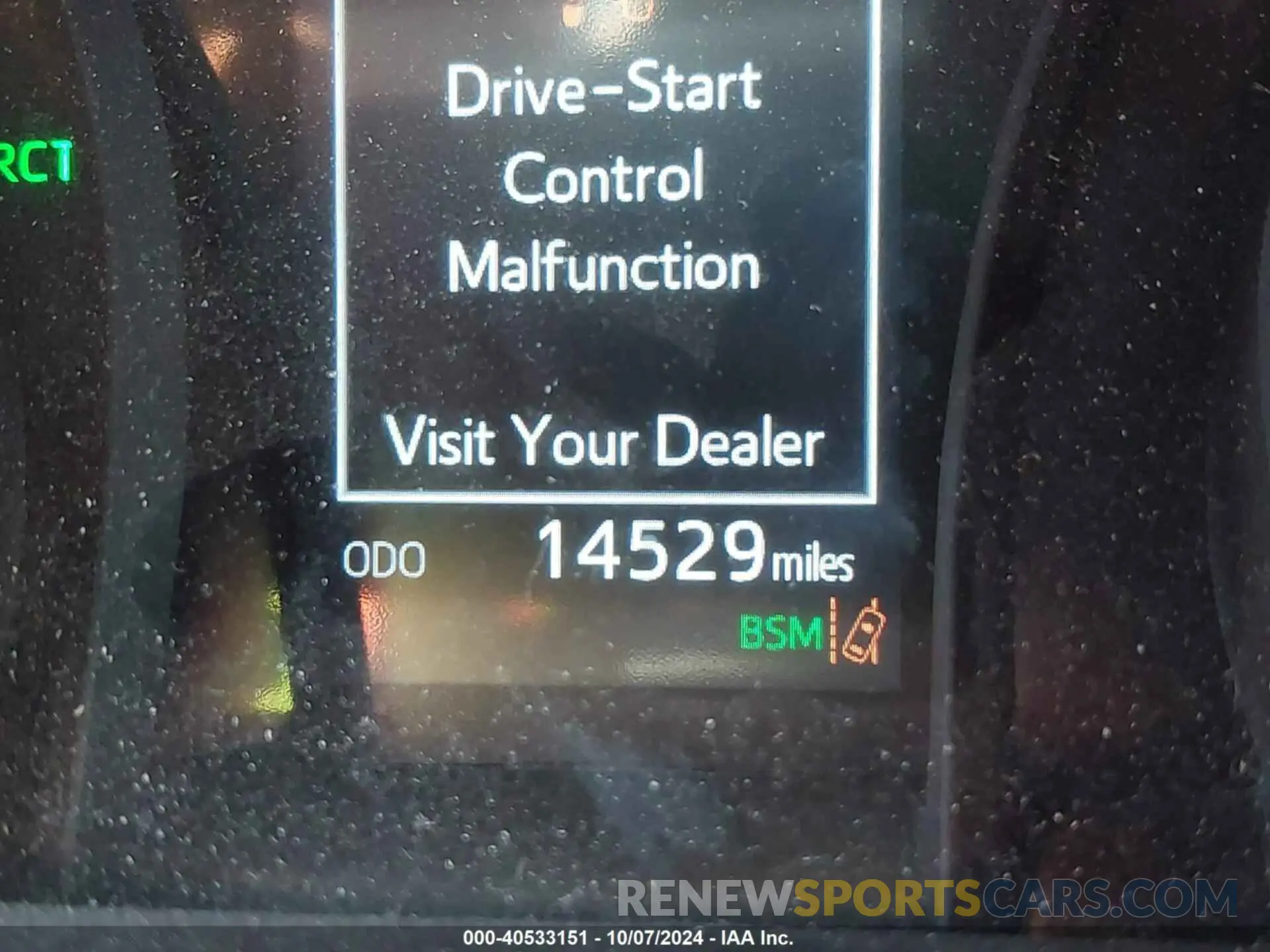 15 fotografías del automóvil dañado 4T1R11AK0RU221996 TOYOTA CAMRY 2024
