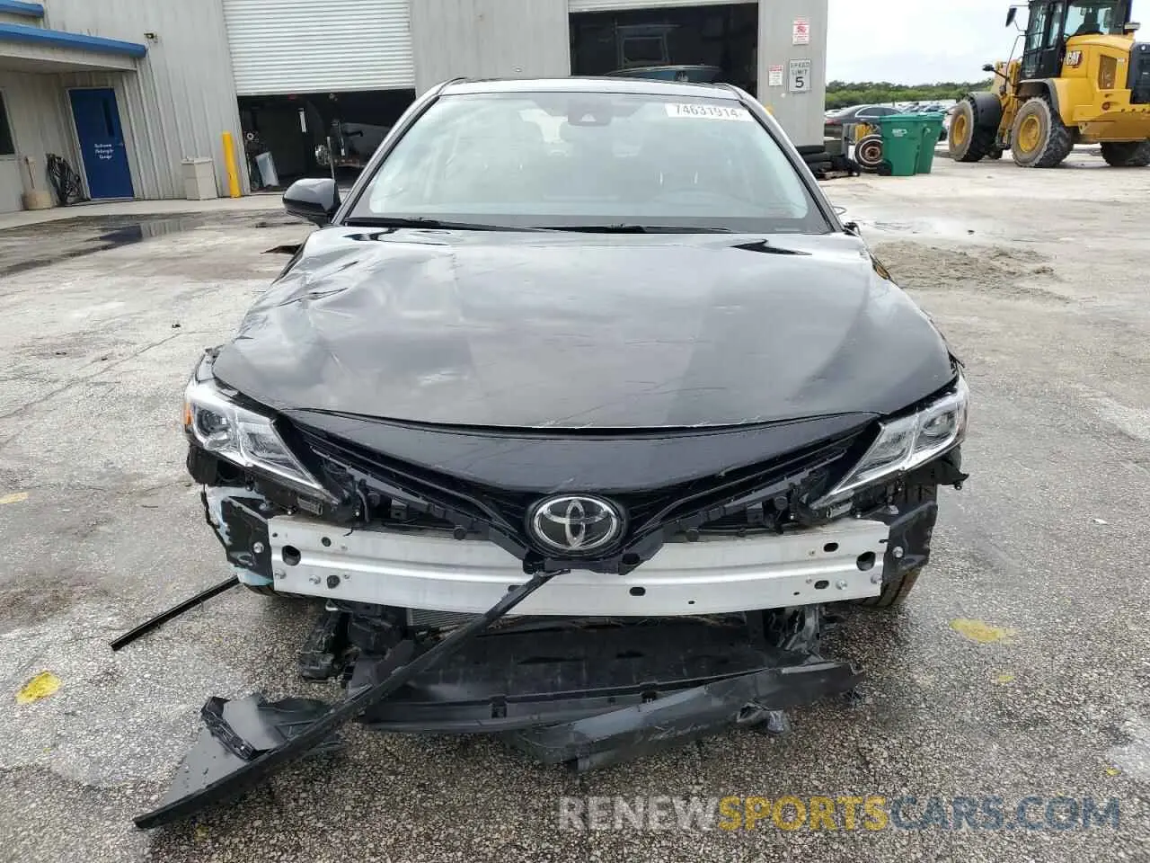 5 fotografías del automóvil dañado 4T1R11AK1RU878337 TOYOTA CAMRY 2024