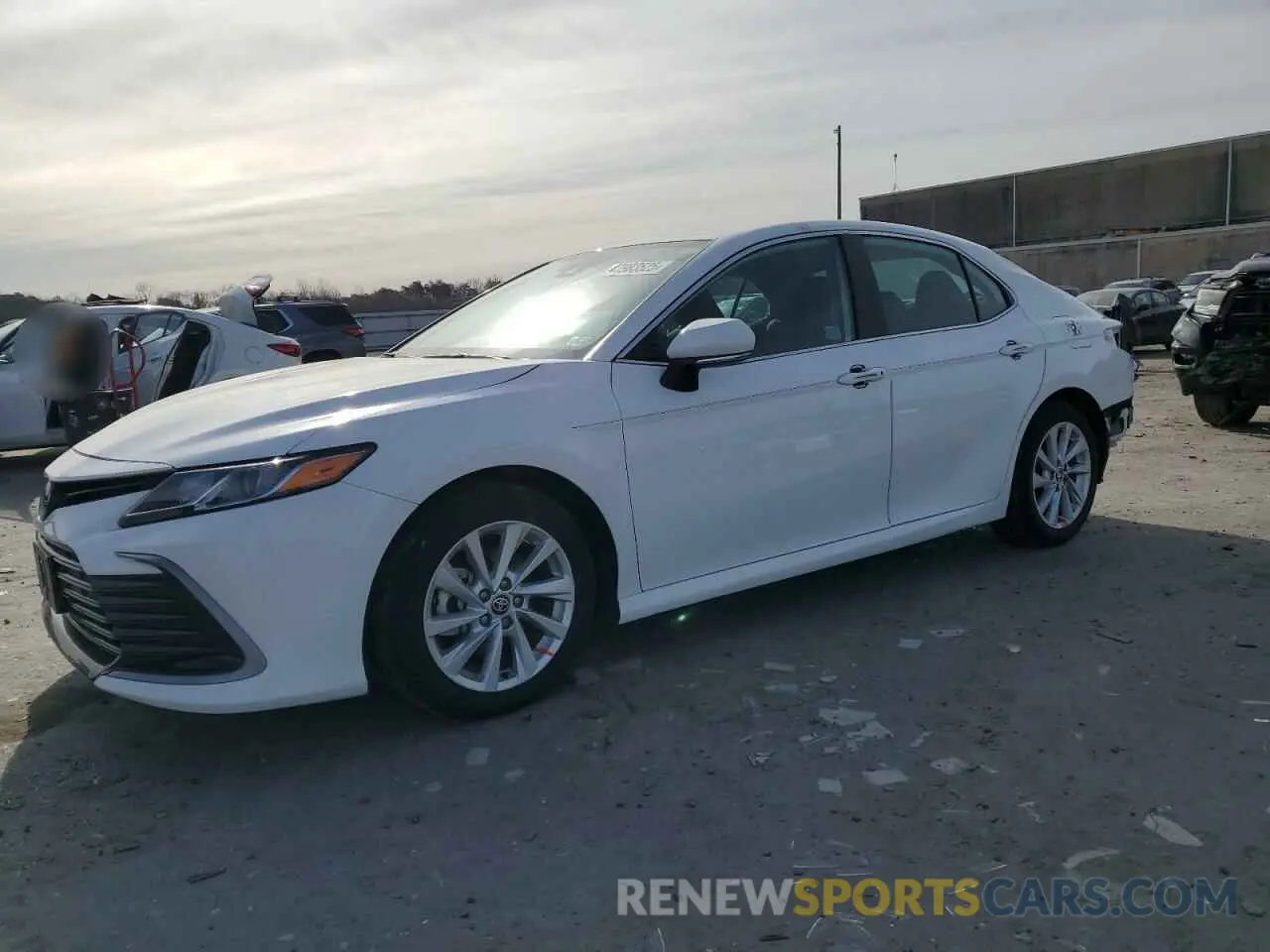 1 fotografías del automóvil dañado 4T1R11AK2RU880968 TOYOTA CAMRY 2024
