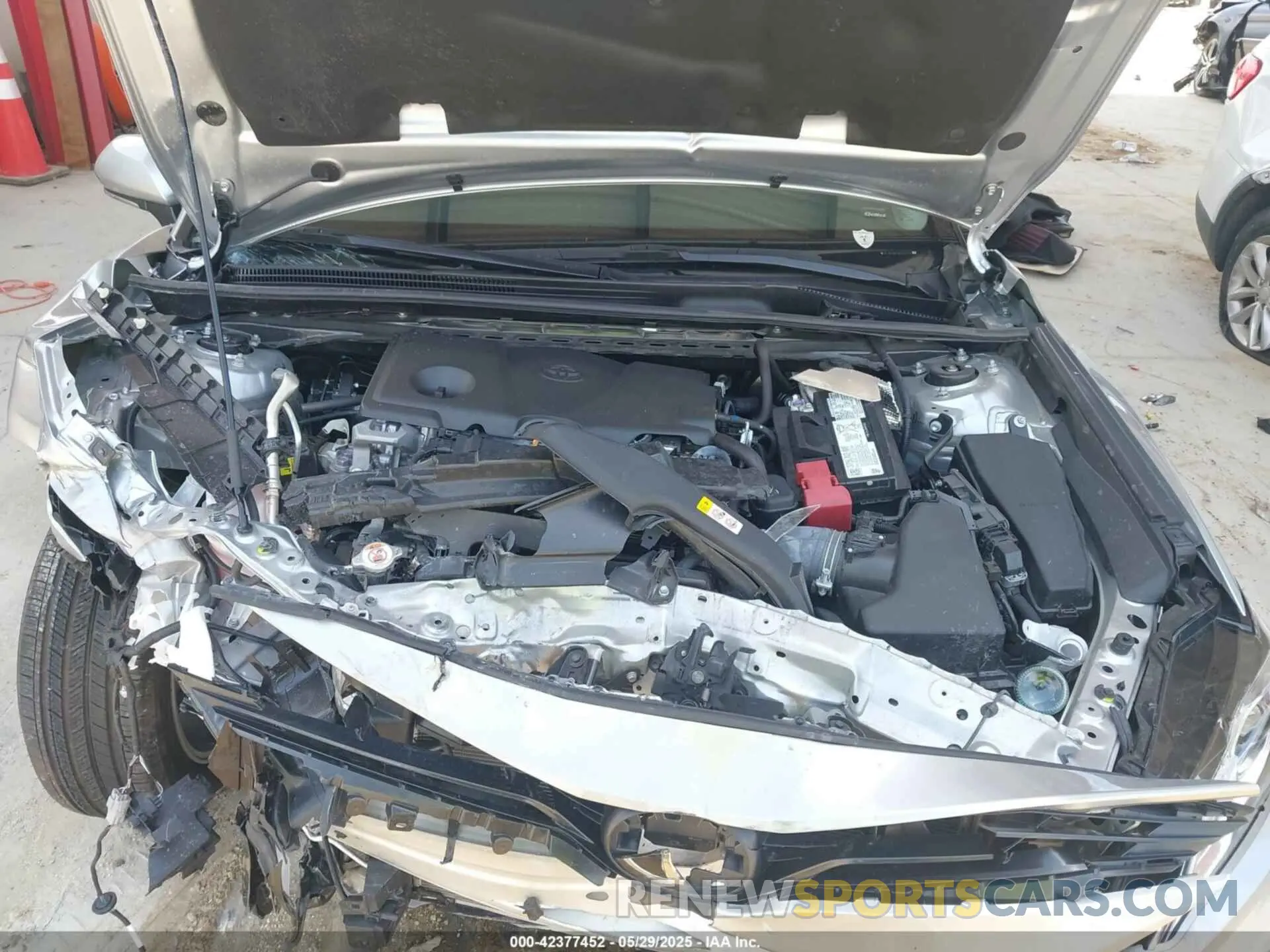 10 fotografías del automóvil dañado 4T1R11AK3RU912519 TOYOTA CAMRY 2024