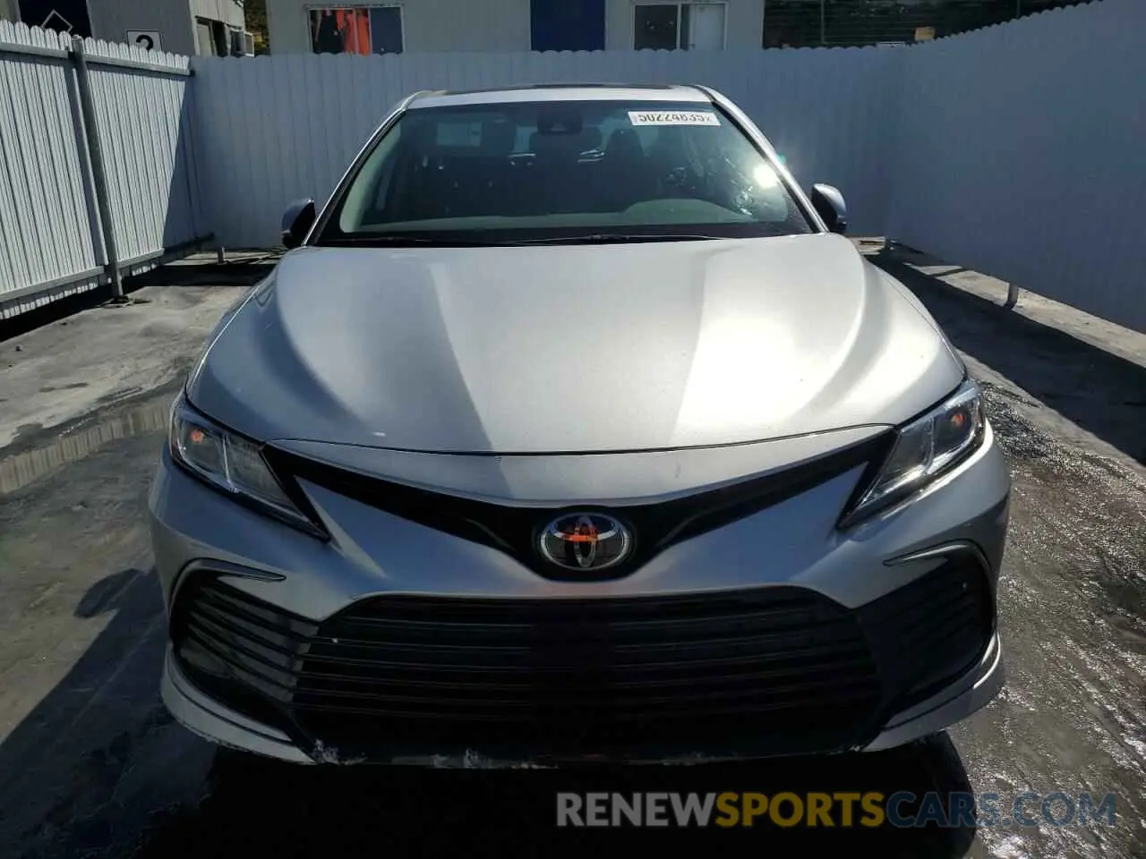 5 fotografías del automóvil dañado 4T1R11AK4RU921875 TOYOTA CAMRY 2024