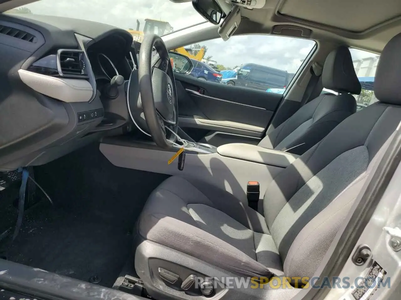 7 fotografías del automóvil dañado 4T1R11AK4RU921875 TOYOTA CAMRY 2024