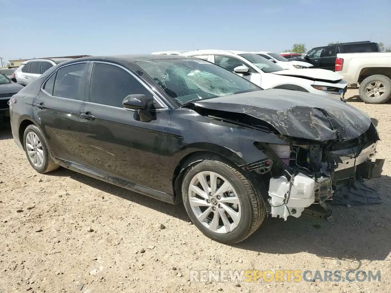 4 fotografías del automóvil dañado 4T1R11AK5RU881709 TOYOTA CAMRY 2024