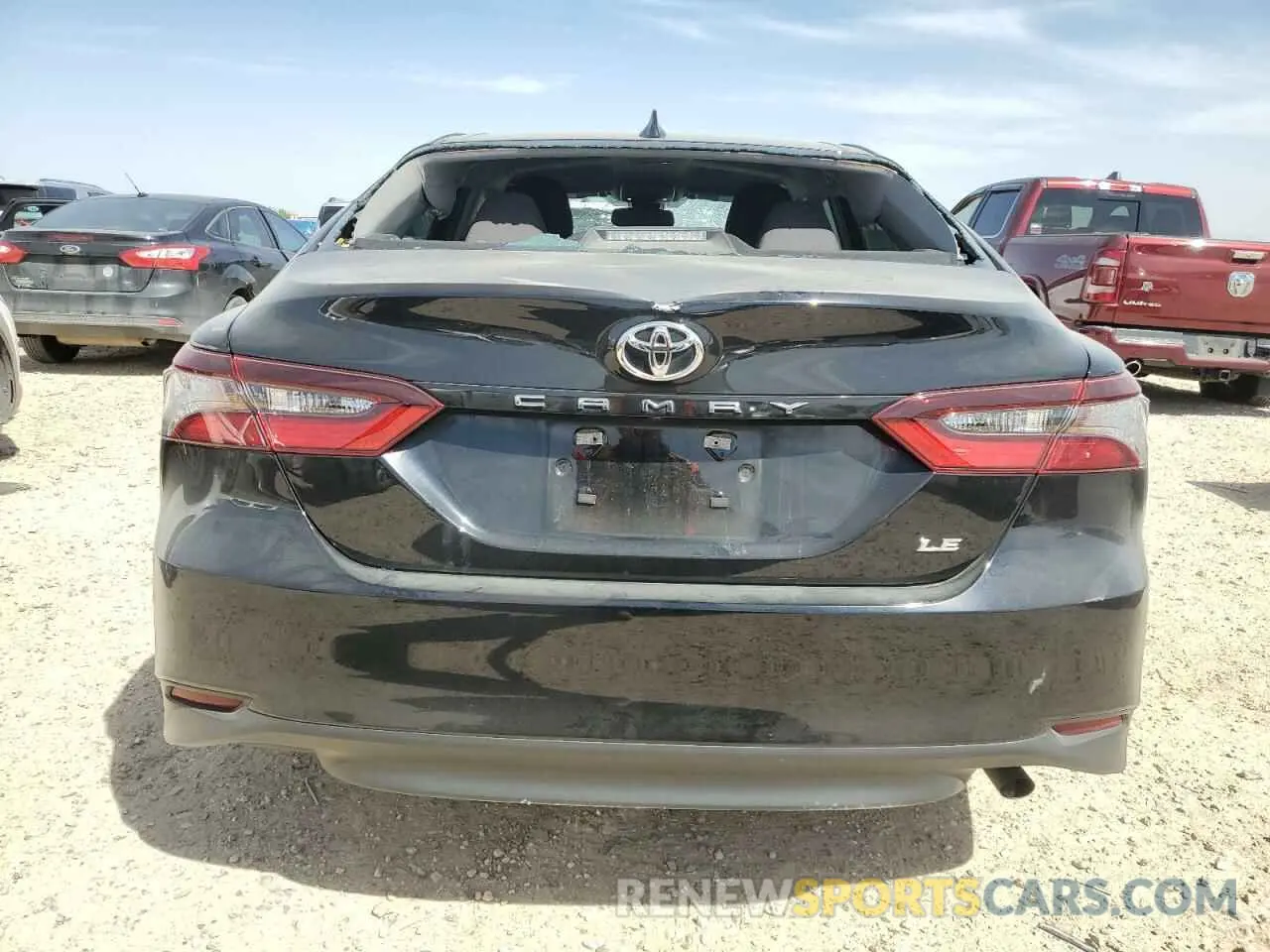 6 fotografías del automóvil dañado 4T1R11AK5RU881709 TOYOTA CAMRY 2024