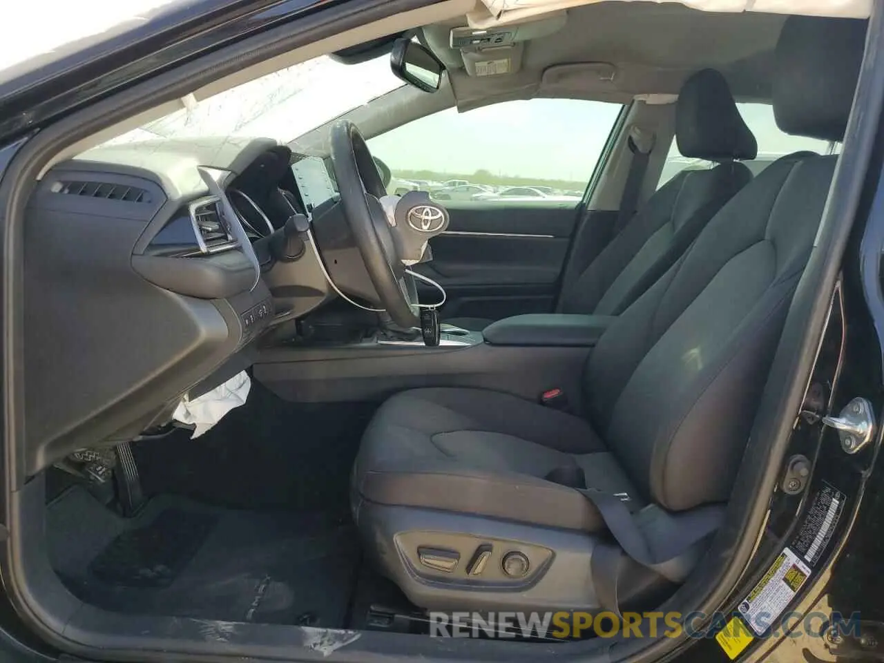 7 fotografías del automóvil dañado 4T1R11AK5RU881709 TOYOTA CAMRY 2024