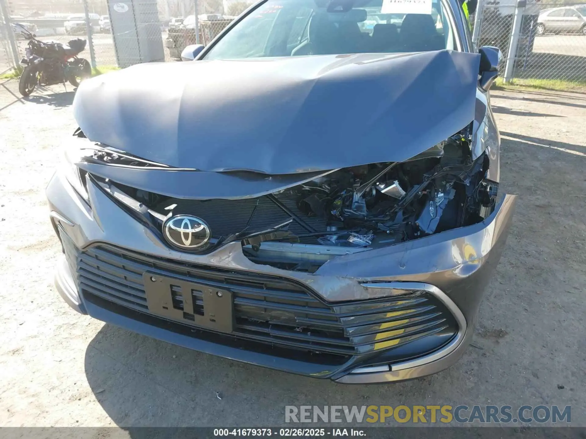 6 fotografías del automóvil dañado 4T1R11AK6RU880469 TOYOTA CAMRY 2024