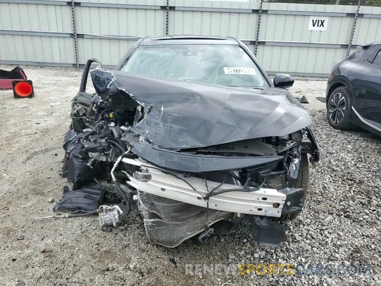 5 fotografías del automóvil dañado 4T1R11AKXRU259350 TOYOTA CAMRY 2024