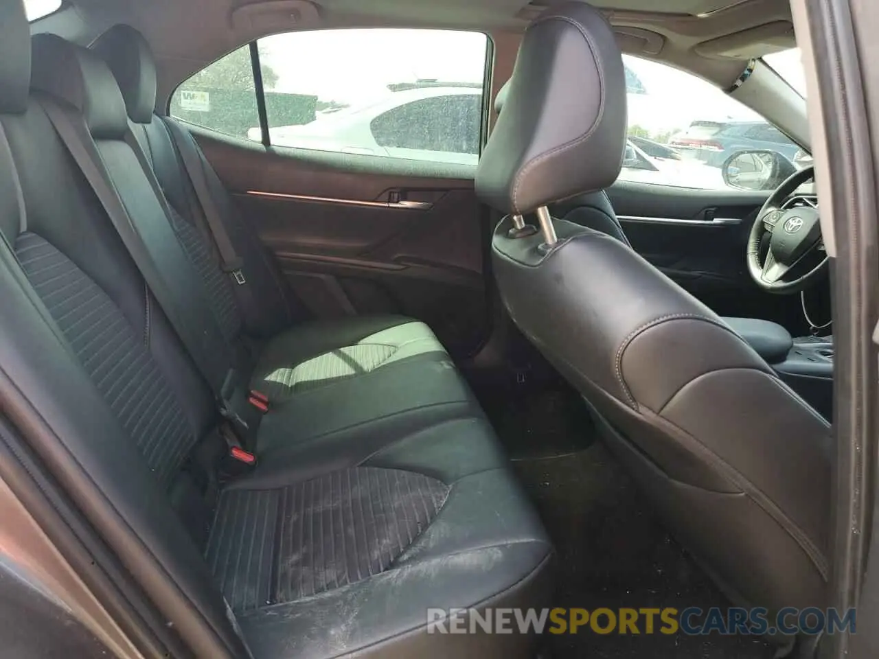 10 fotografías del automóvil dañado 4T1S11AK0RU212328 TOYOTA CAMRY 2024