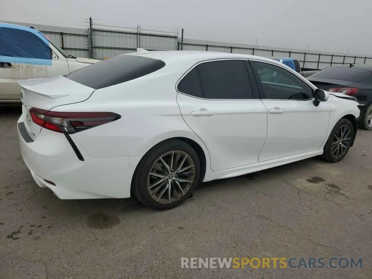 3 fotografías del automóvil dañado 4T1S11AK0RU851843 TOYOTA CAMRY 2024