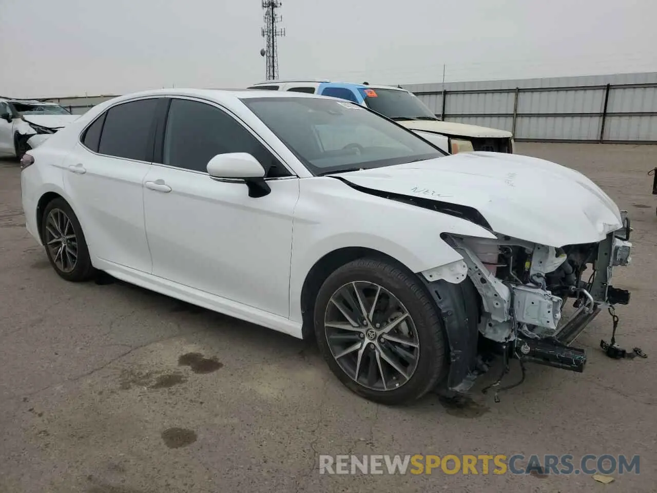 4 fotografías del automóvil dañado 4T1S11AK0RU851843 TOYOTA CAMRY 2024