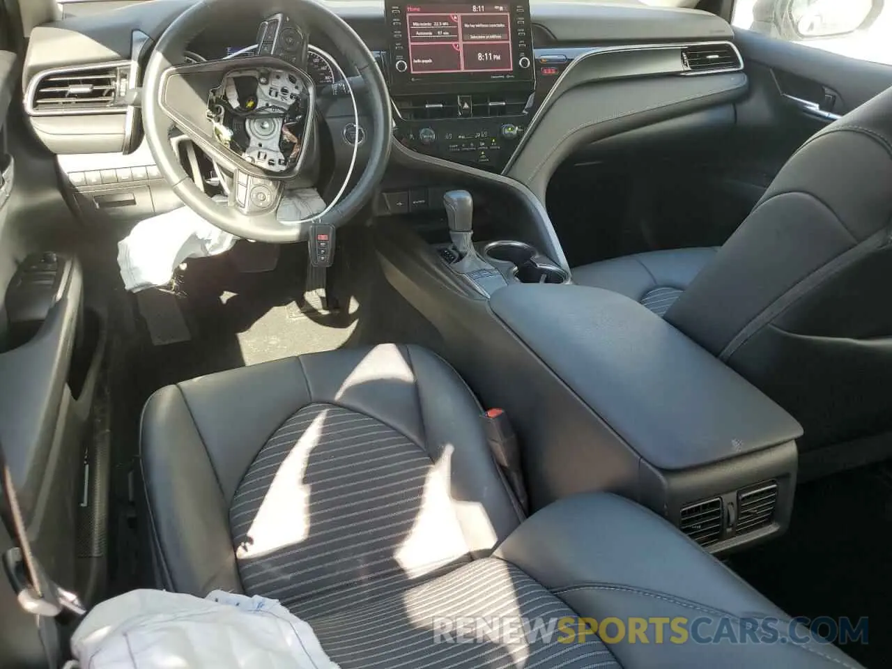 8 fotografías del automóvil dañado 4T1S11AK1RU243314 TOYOTA CAMRY 2024