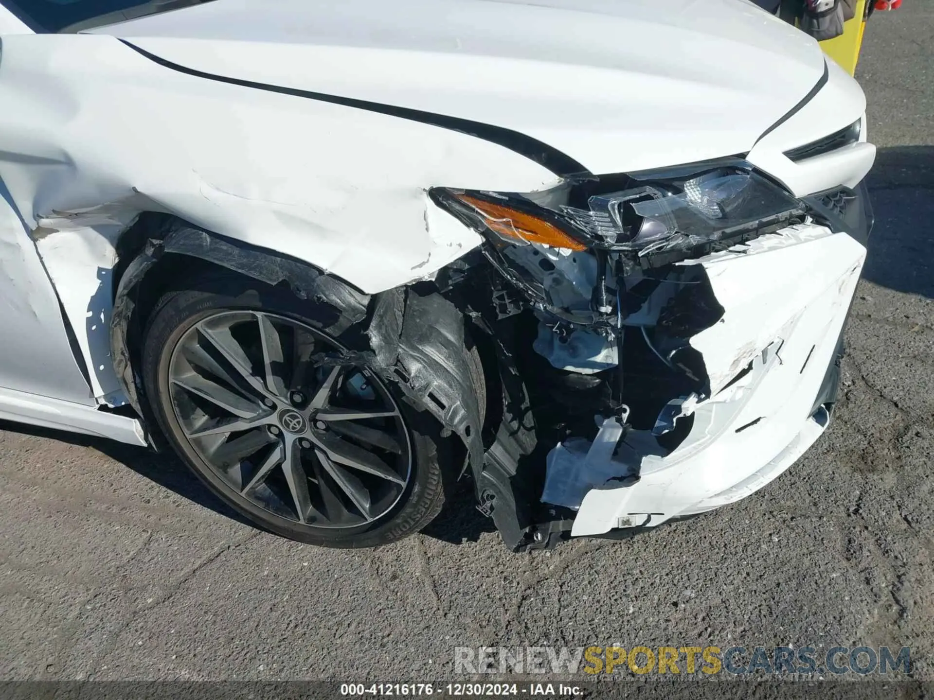 6 fotografías del automóvil dañado 4T1S11AK2RU217532 TOYOTA CAMRY 2024