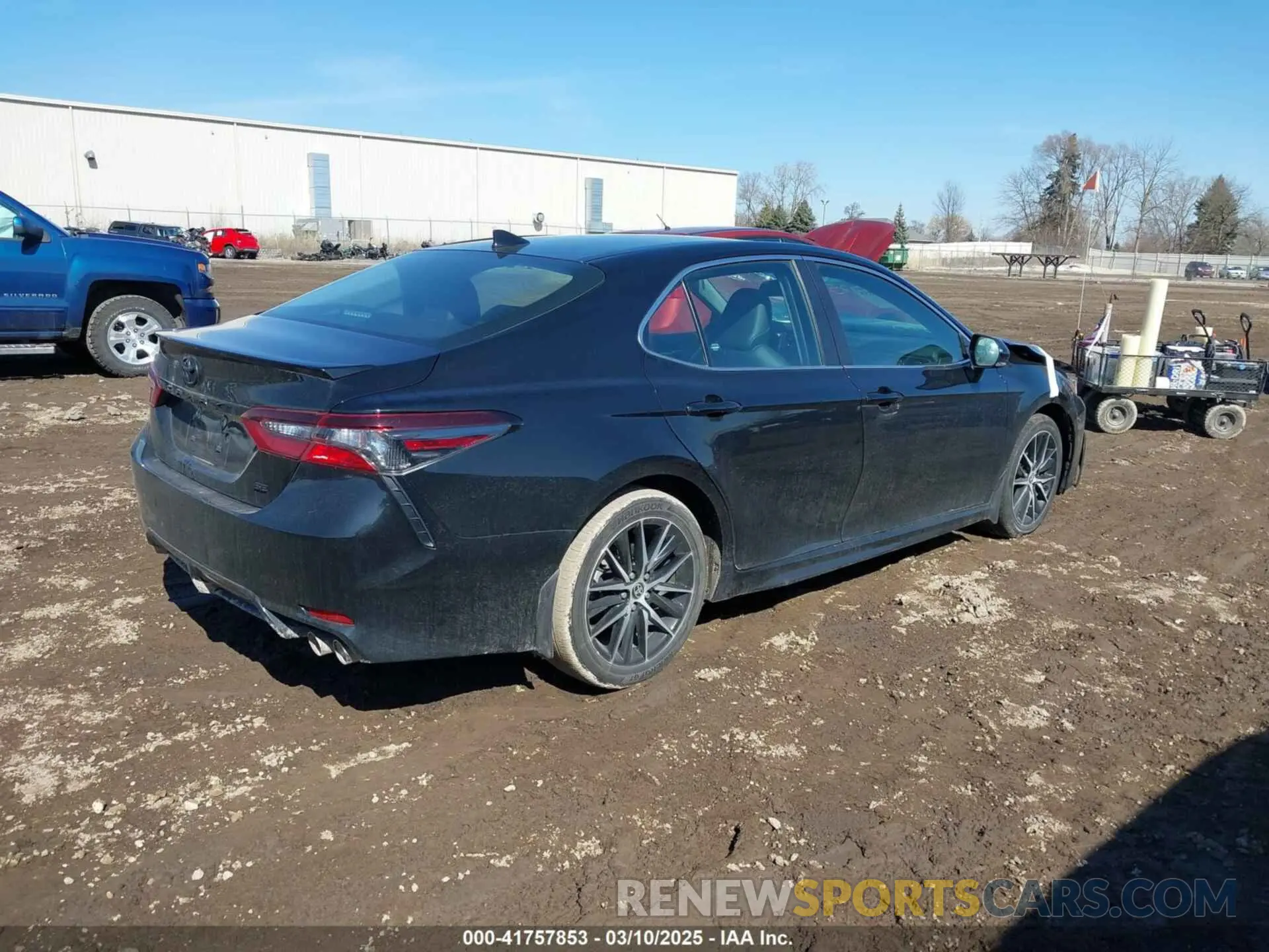 4 fotografías del automóvil dañado 4T1S11AK4RU888703 TOYOTA CAMRY 2024