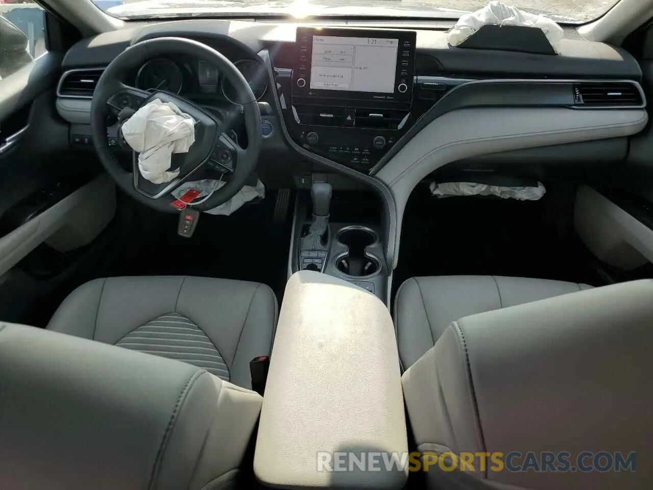 8 fotografías del automóvil dañado 4T1S31AK9RU625410 TOYOTA CAMRY 2024