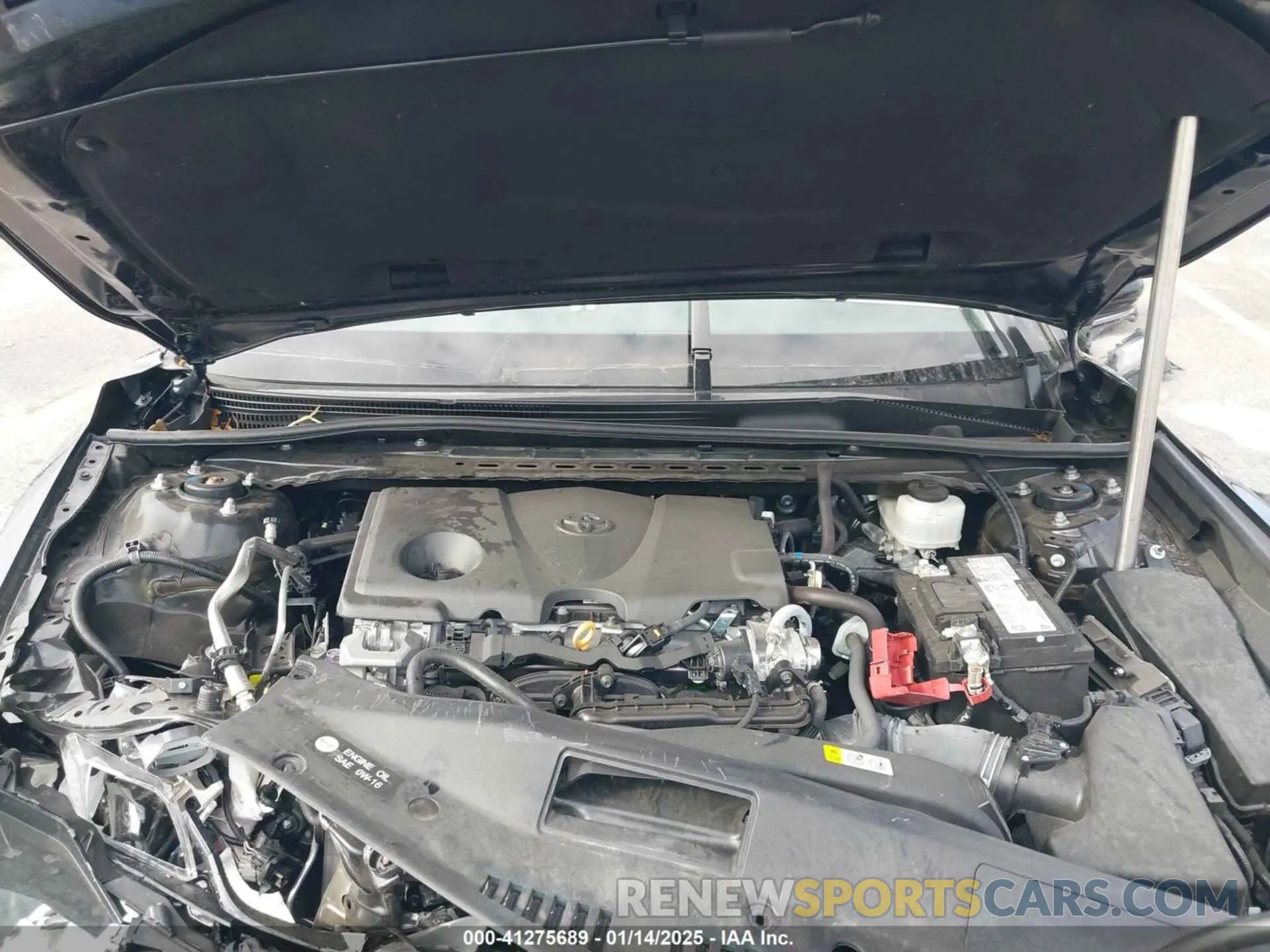 10 fotografías del automóvil dañado 4T1T11AK0RU842483 TOYOTA CAMRY 2024