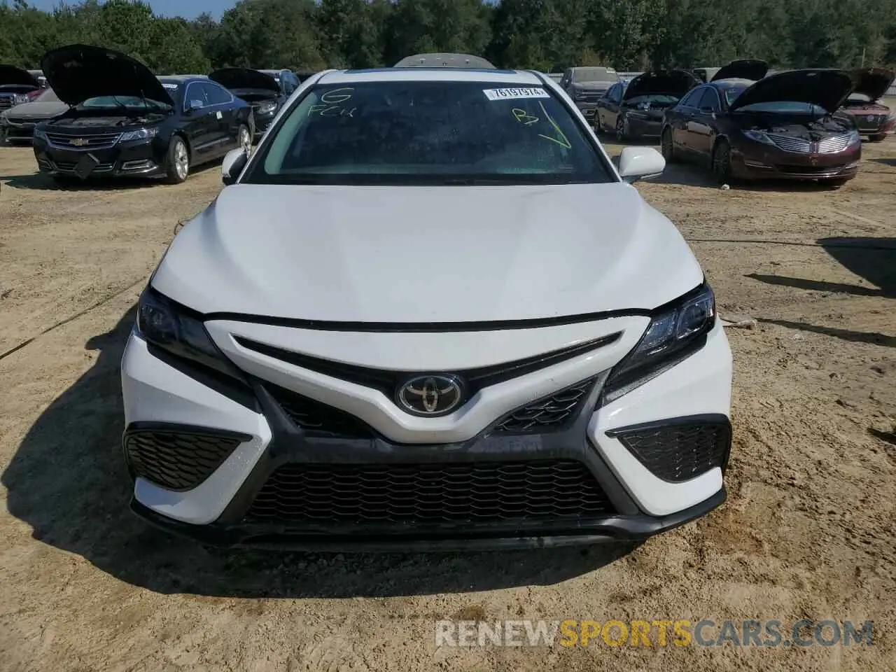 5 fotografías del automóvil dañado 4T1T11AK0RU894602 TOYOTA CAMRY 2024