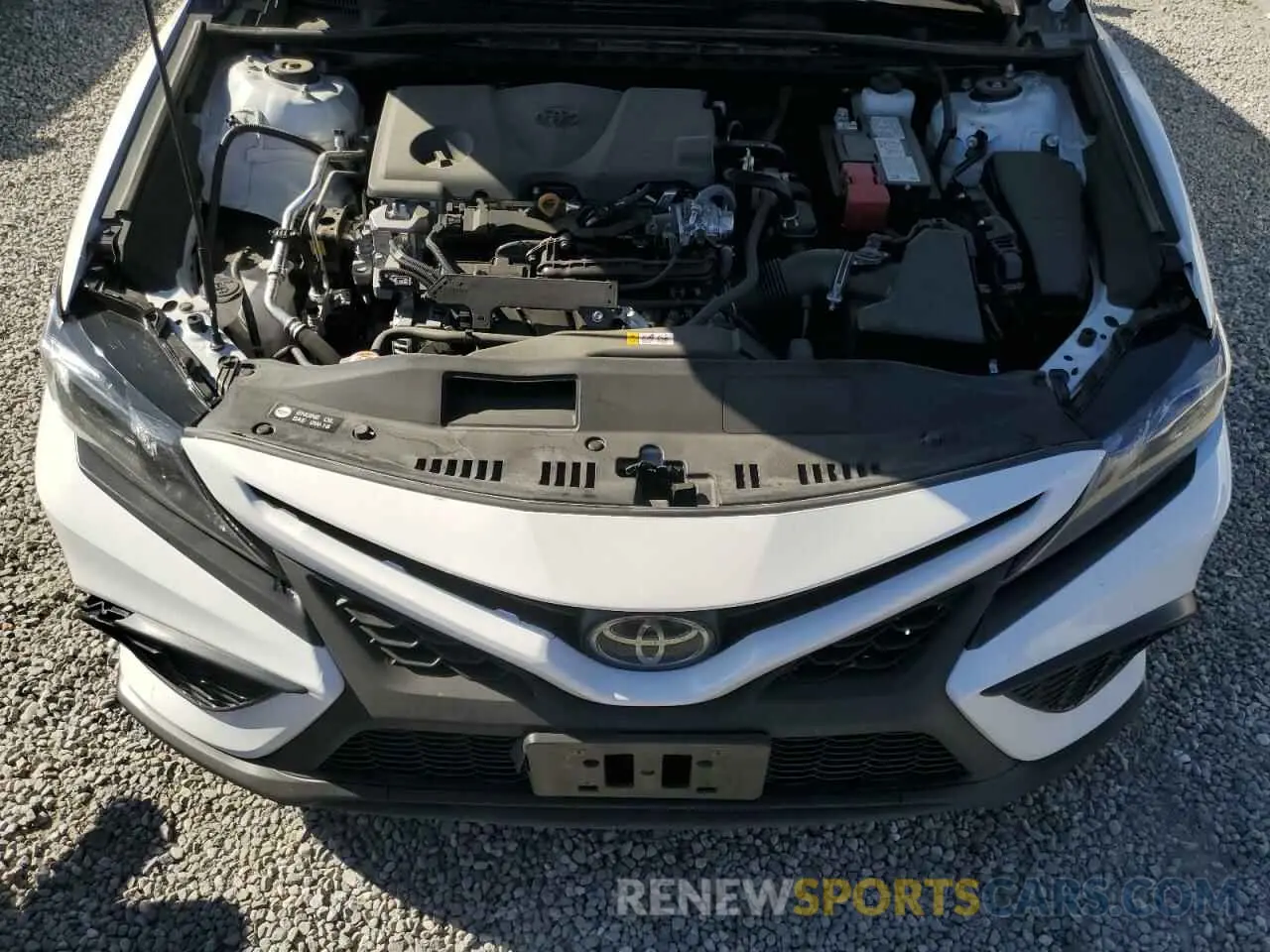 11 fotografías del automóvil dañado 4T1T11AK0RU911222 TOYOTA CAMRY 2024