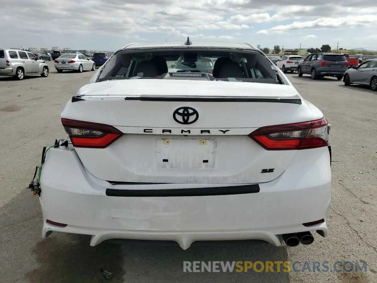 6 fotografías del automóvil dañado 4T1T11AK1RU232477 TOYOTA CAMRY 2024