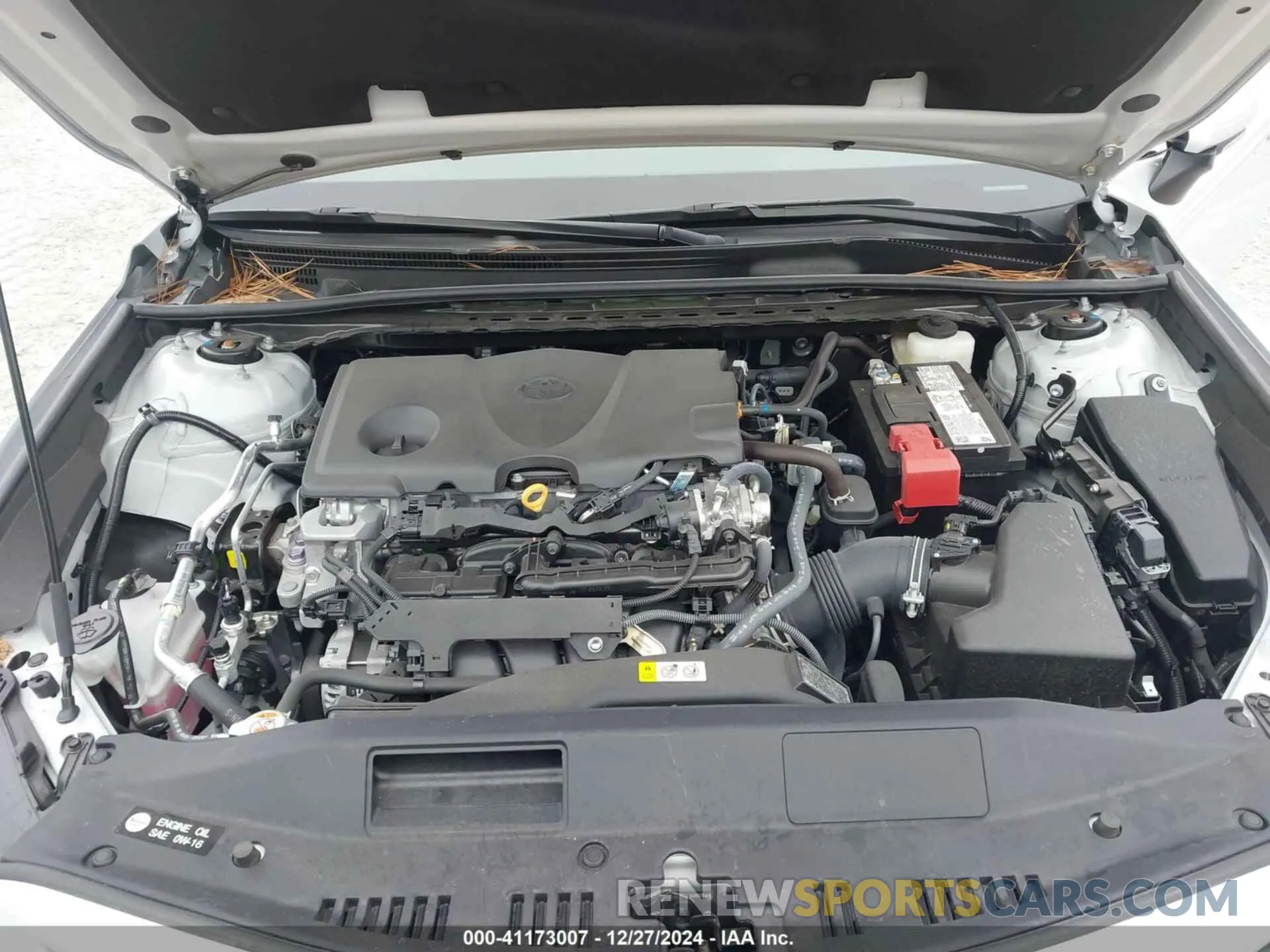 10 fotografías del automóvil dañado 4T1T11AK2RU193172 TOYOTA CAMRY 2024