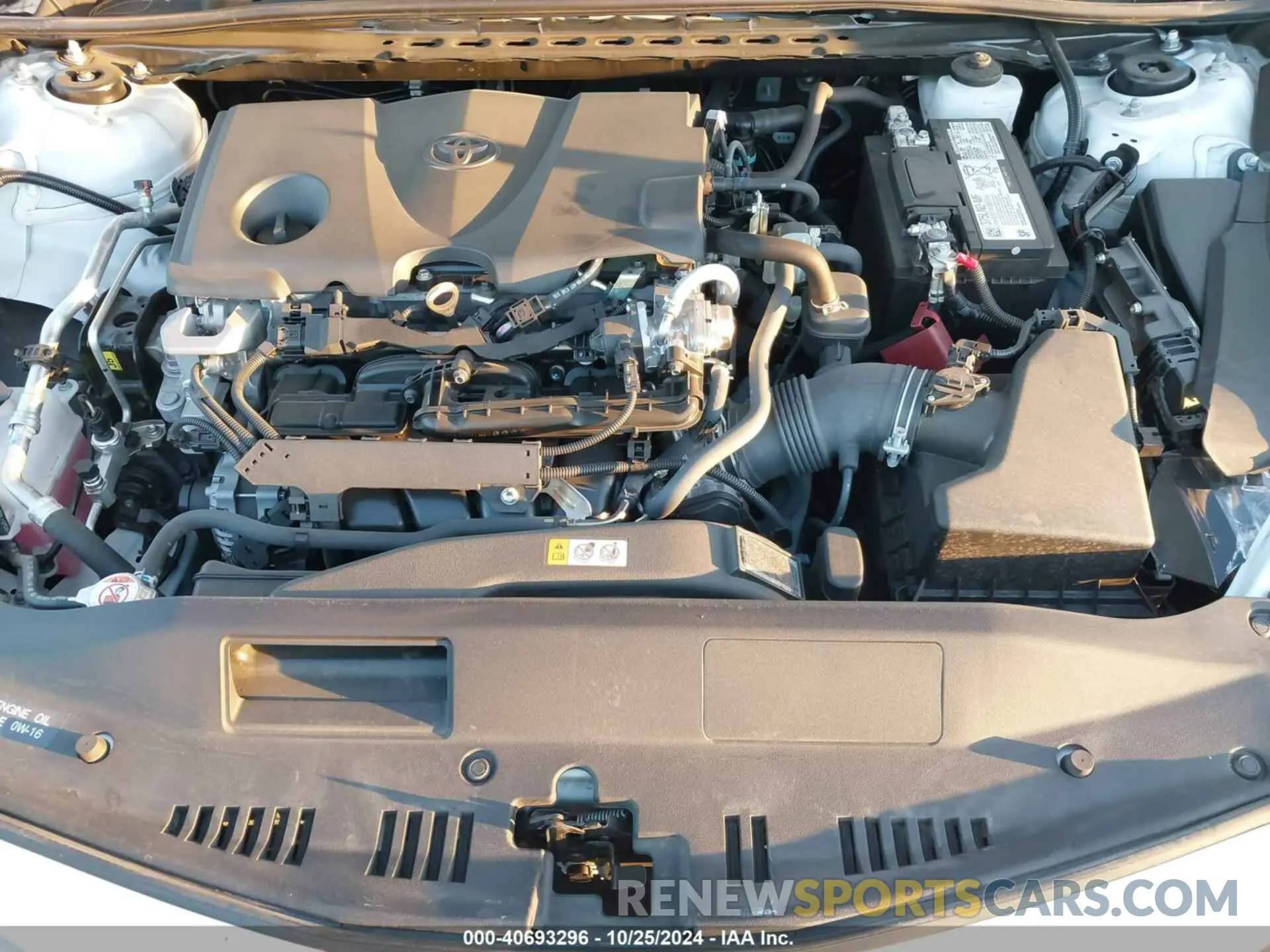 10 fotografías del automóvil dañado 4T1T11AK2RU200606 TOYOTA CAMRY 2024