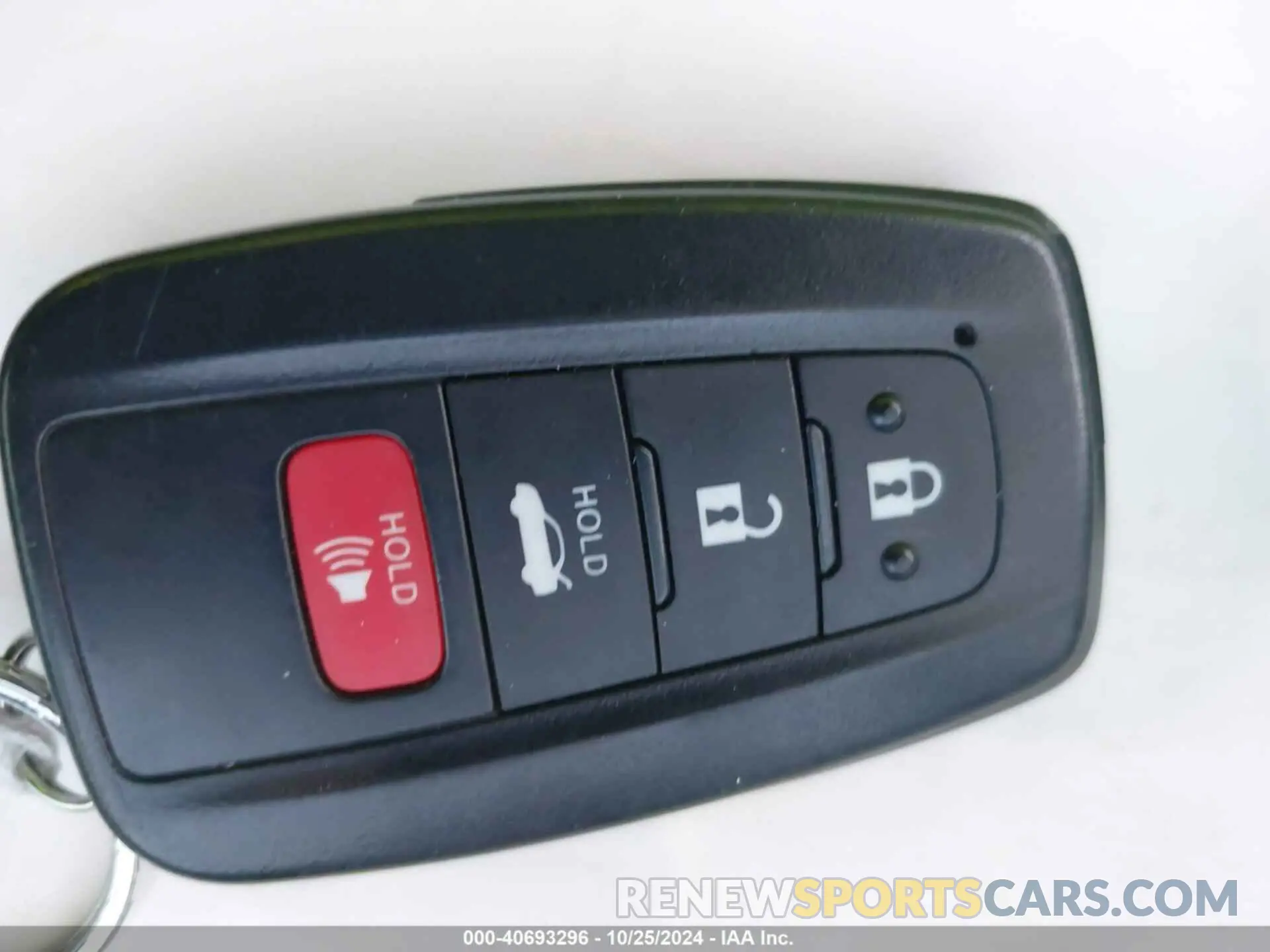 11 fotografías del automóvil dañado 4T1T11AK2RU200606 TOYOTA CAMRY 2024