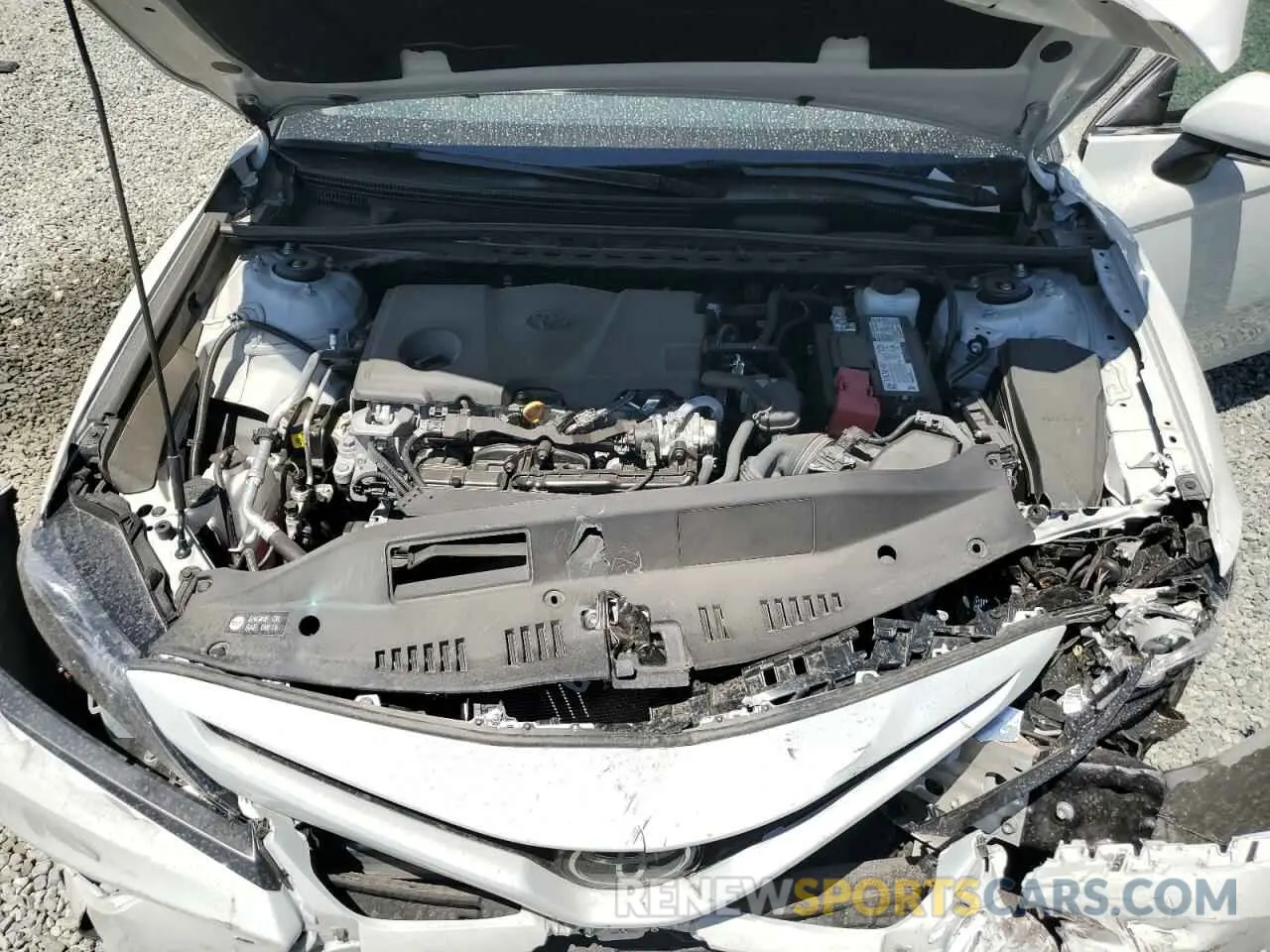 11 fotografías del automóvil dañado 4T1T11AK2RU201805 TOYOTA CAMRY 2024