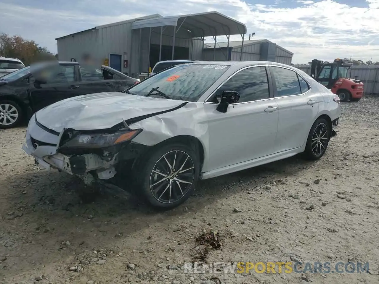 1 fotografías del automóvil dañado 4T1T11AK2RU242080 TOYOTA CAMRY 2024