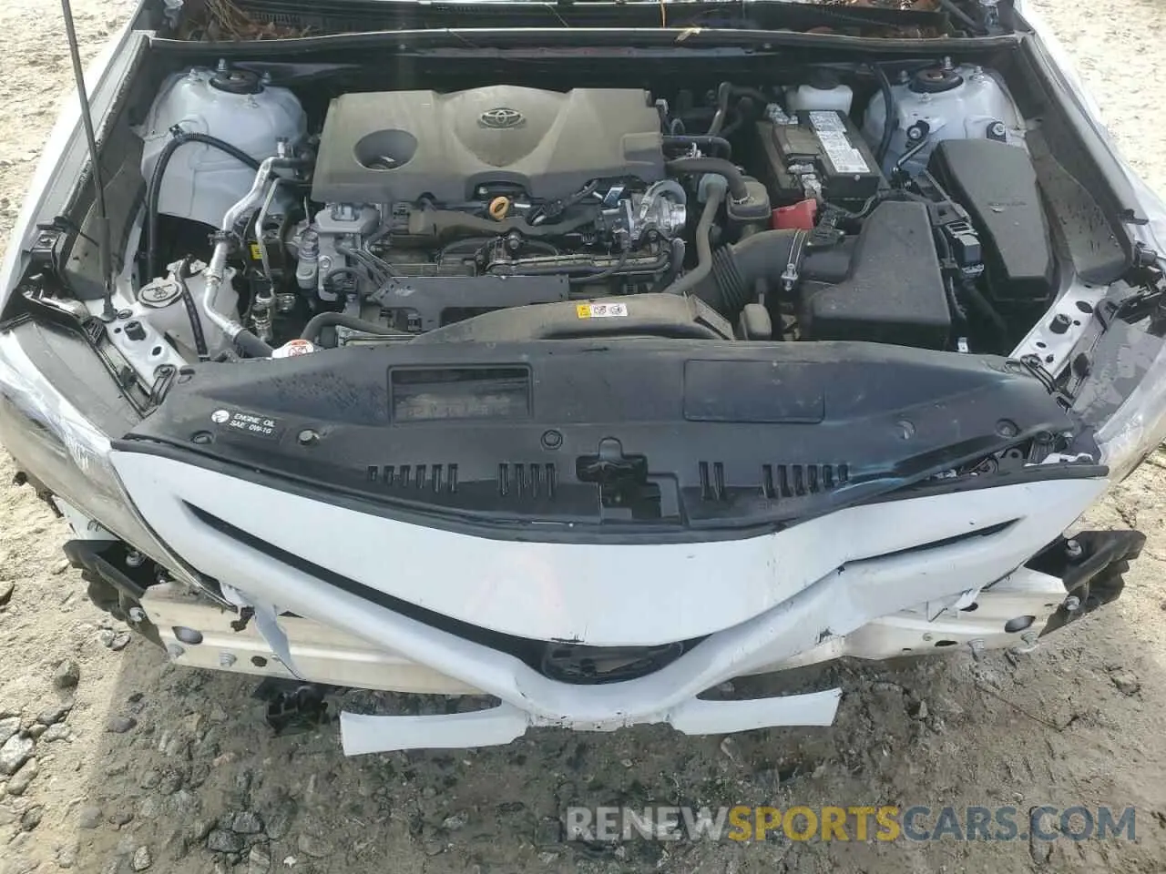 11 fotografías del automóvil dañado 4T1T11AK2RU242080 TOYOTA CAMRY 2024