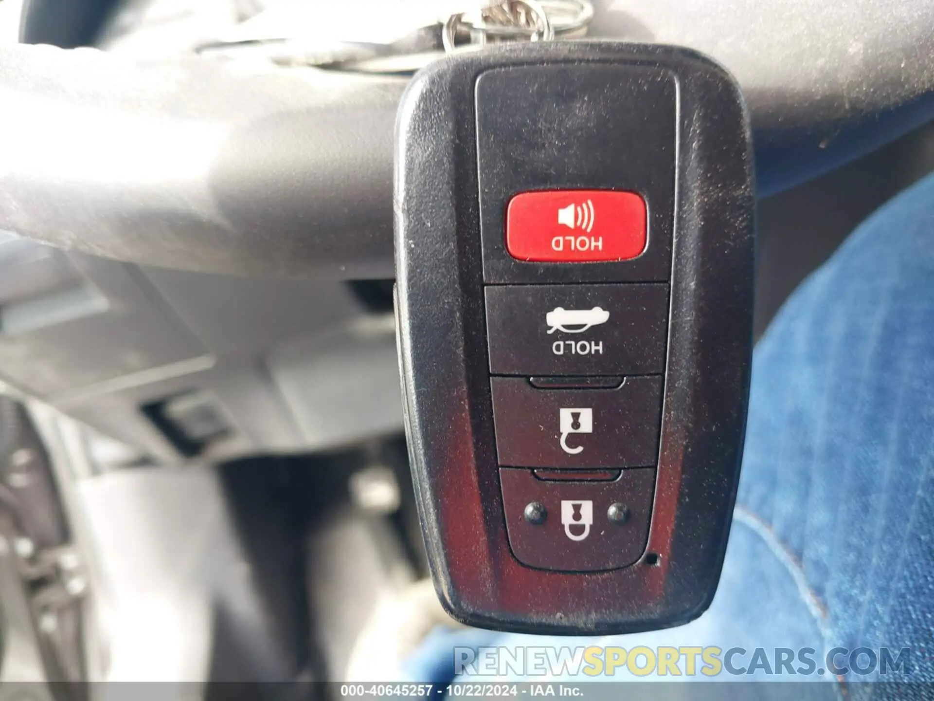 11 fotografías del automóvil dañado 4T1T11AK2RU897422 TOYOTA CAMRY 2024