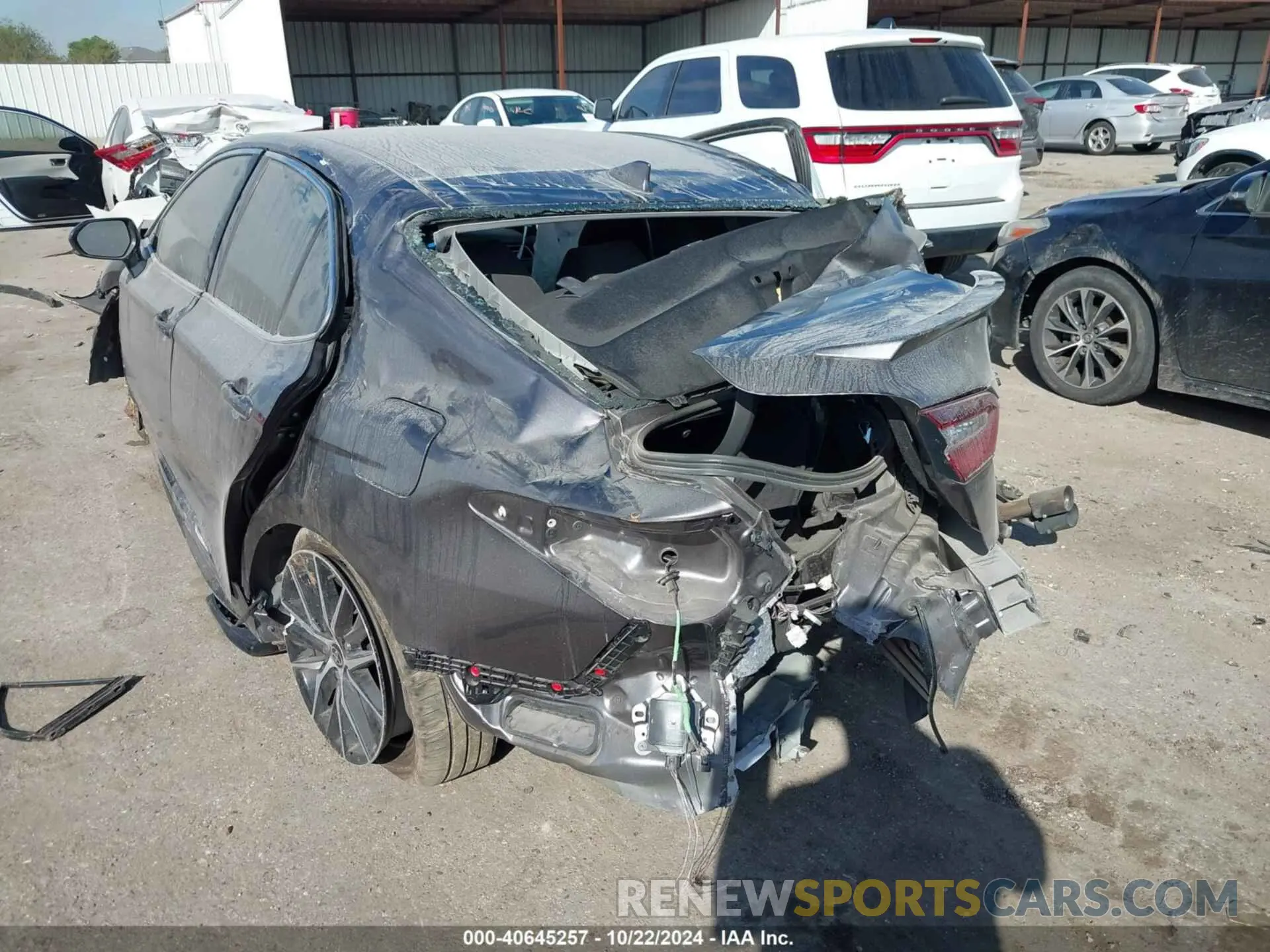 6 fotografías del automóvil dañado 4T1T11AK2RU897422 TOYOTA CAMRY 2024