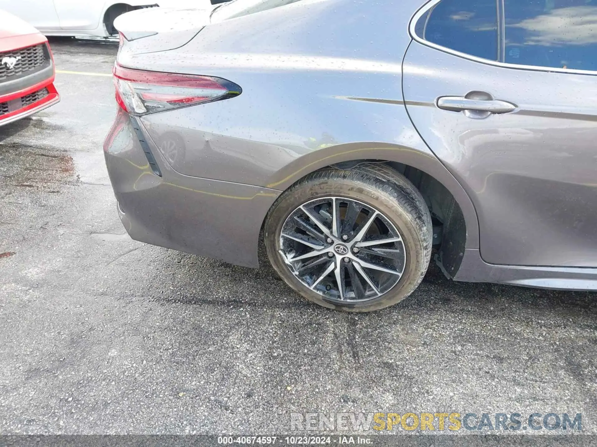 17 fotografías del automóvil dañado 4T1T11AK4RU254540 TOYOTA CAMRY 2024