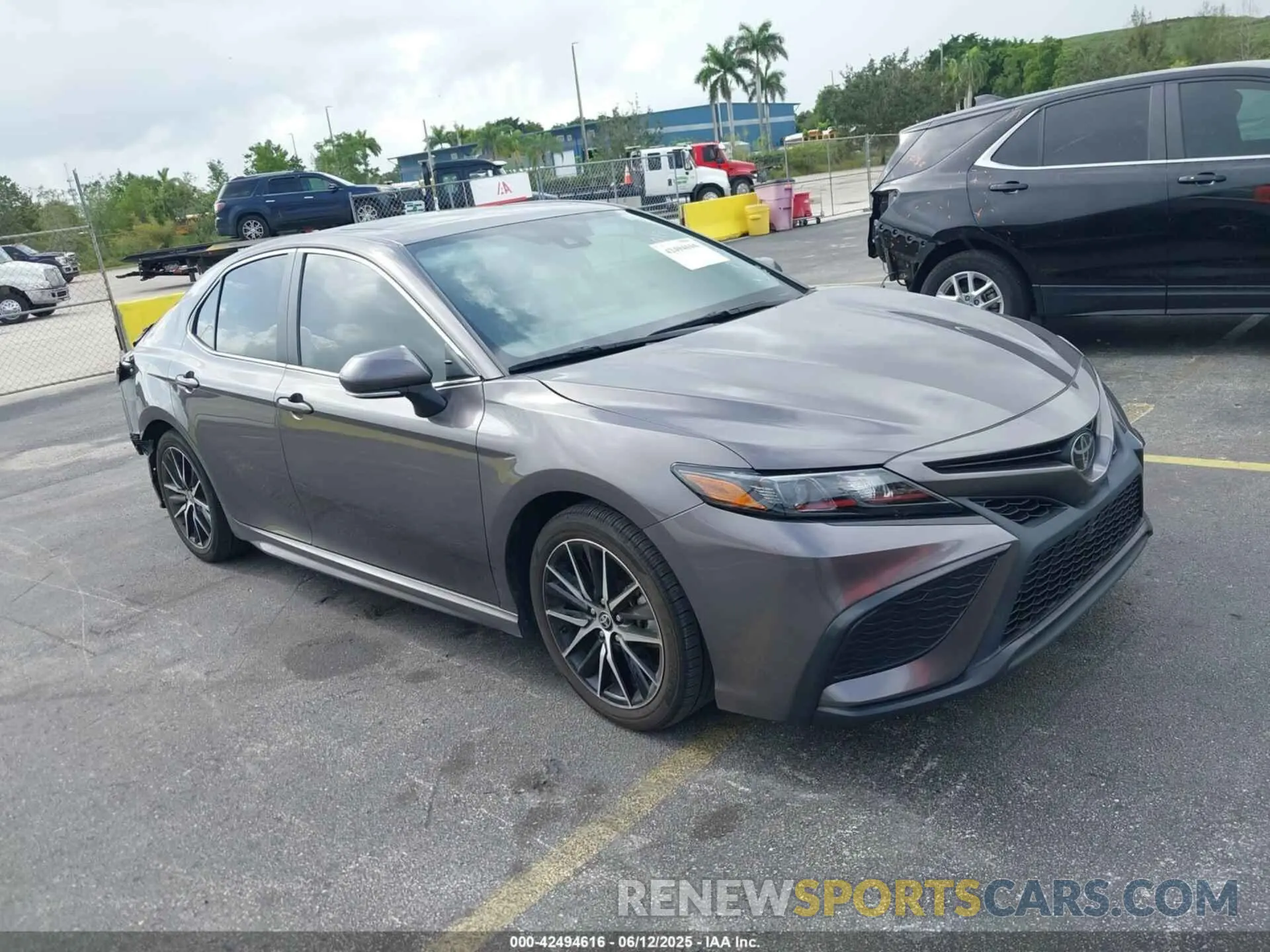 1 fotografías del automóvil dañado 4T1T11AK4RU871436 TOYOTA CAMRY 2024