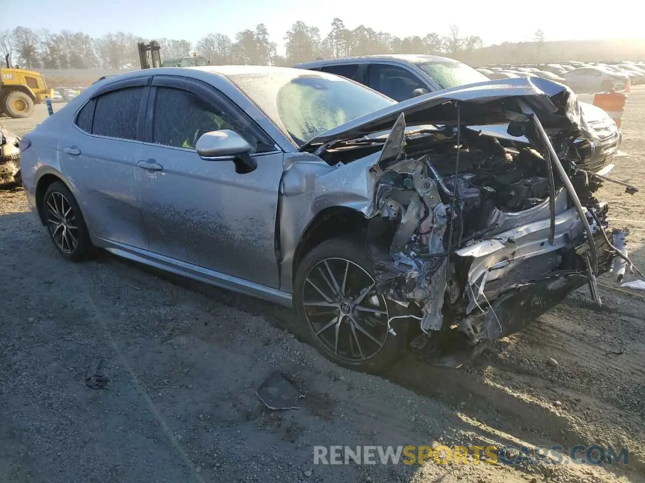 4 fotografías del automóvil dañado 4T1T11AK5RU840762 TOYOTA CAMRY 2024