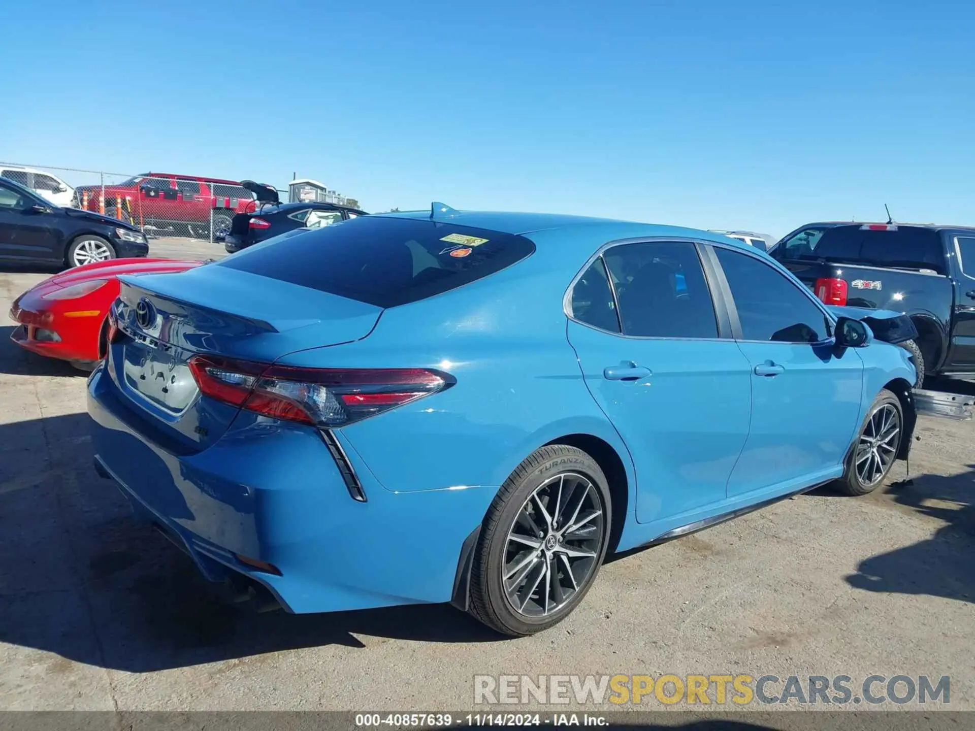 13 fotografías del automóvil dañado 4T1T11AK6RU216324 TOYOTA CAMRY 2024