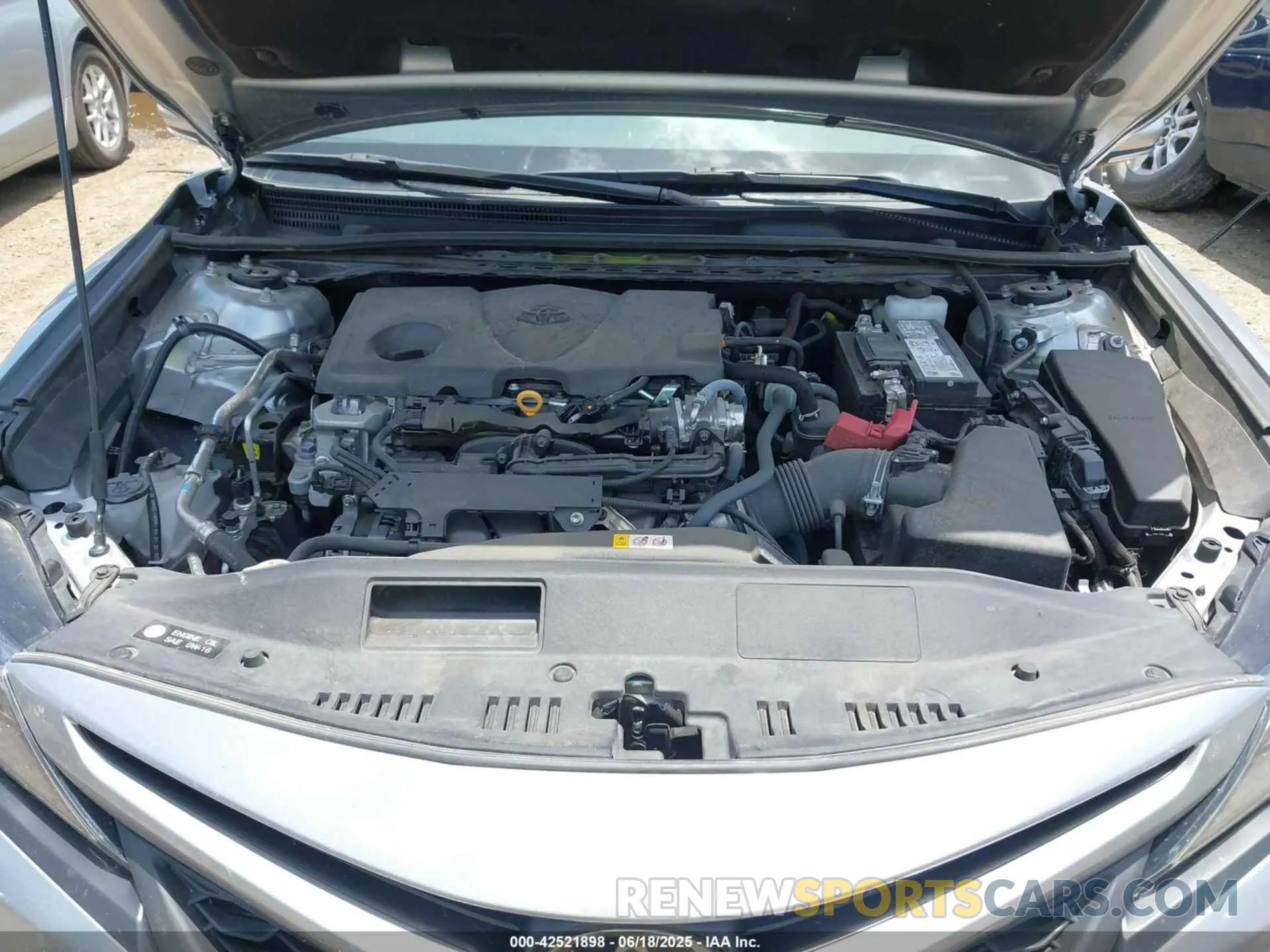 10 fotografías del automóvil dañado 4T1T11AK7RU851584 TOYOTA CAMRY 2024