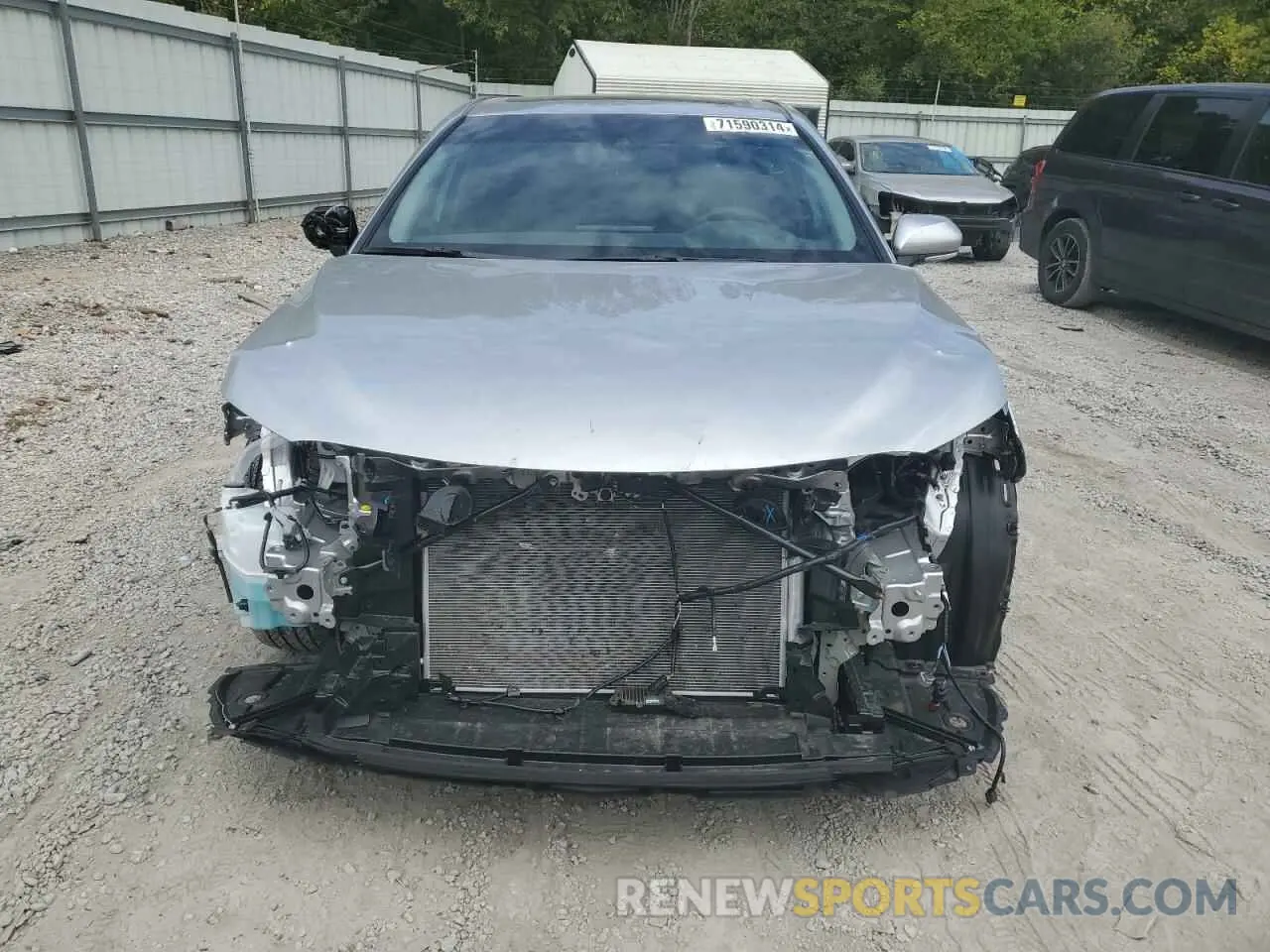 5 fotografías del automóvil dañado 4T1T11AK7RU920550 TOYOTA CAMRY 2024