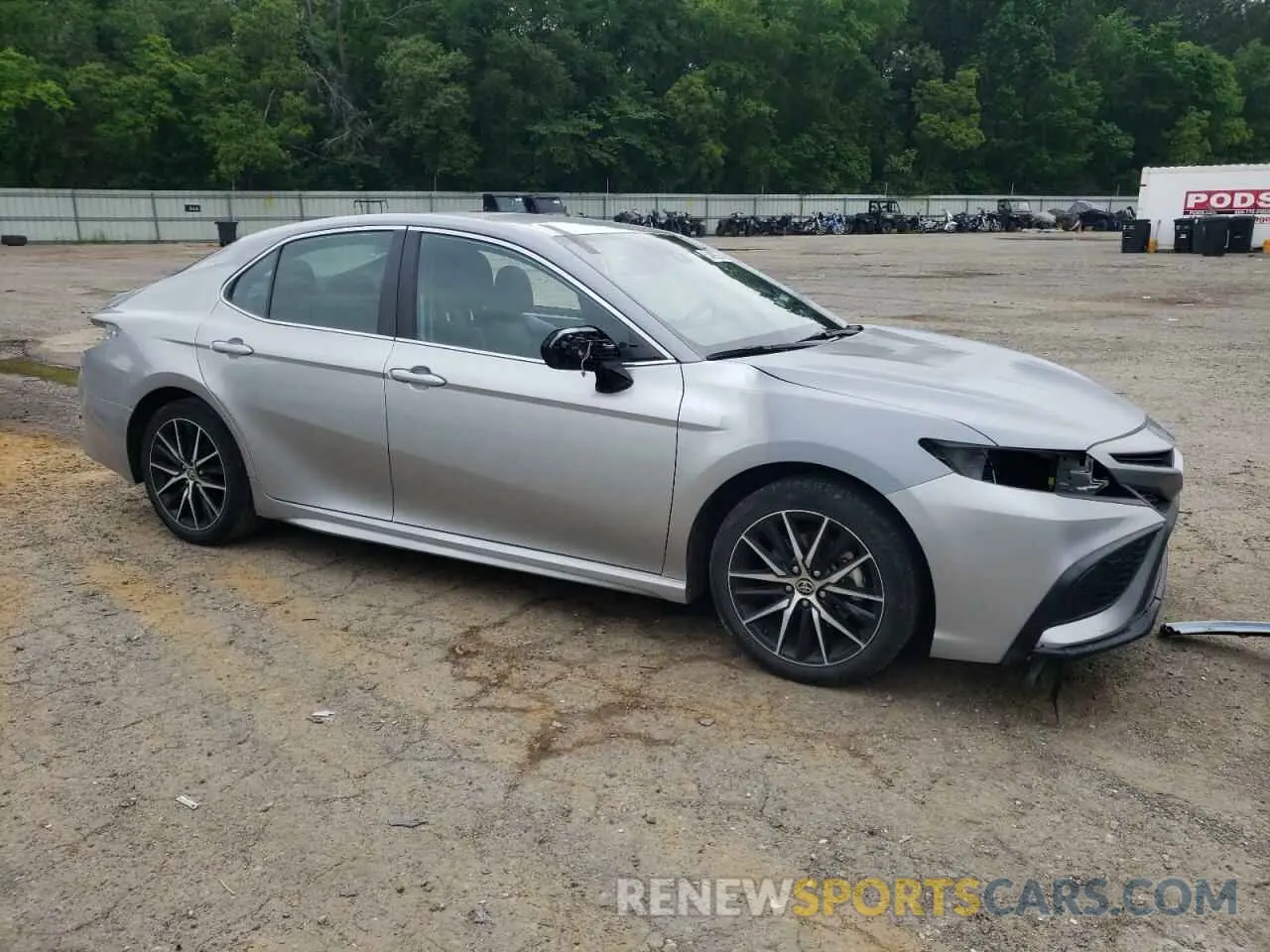 4 fotografías del automóvil dañado 4T1T11AK8RU846426 TOYOTA CAMRY 2024
