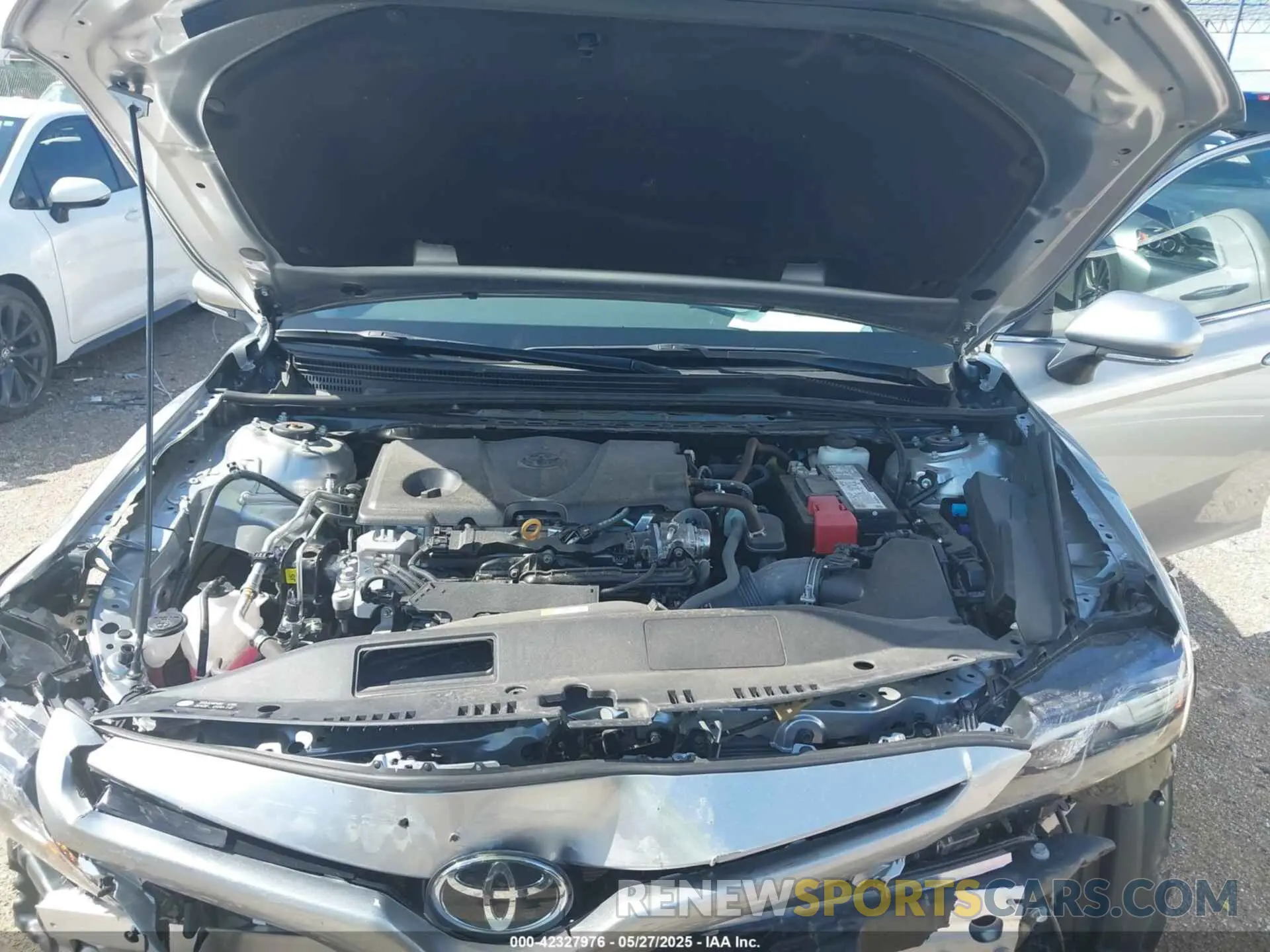 10 fotografías del automóvil dañado 4T1T11AK8RU896677 TOYOTA CAMRY 2024