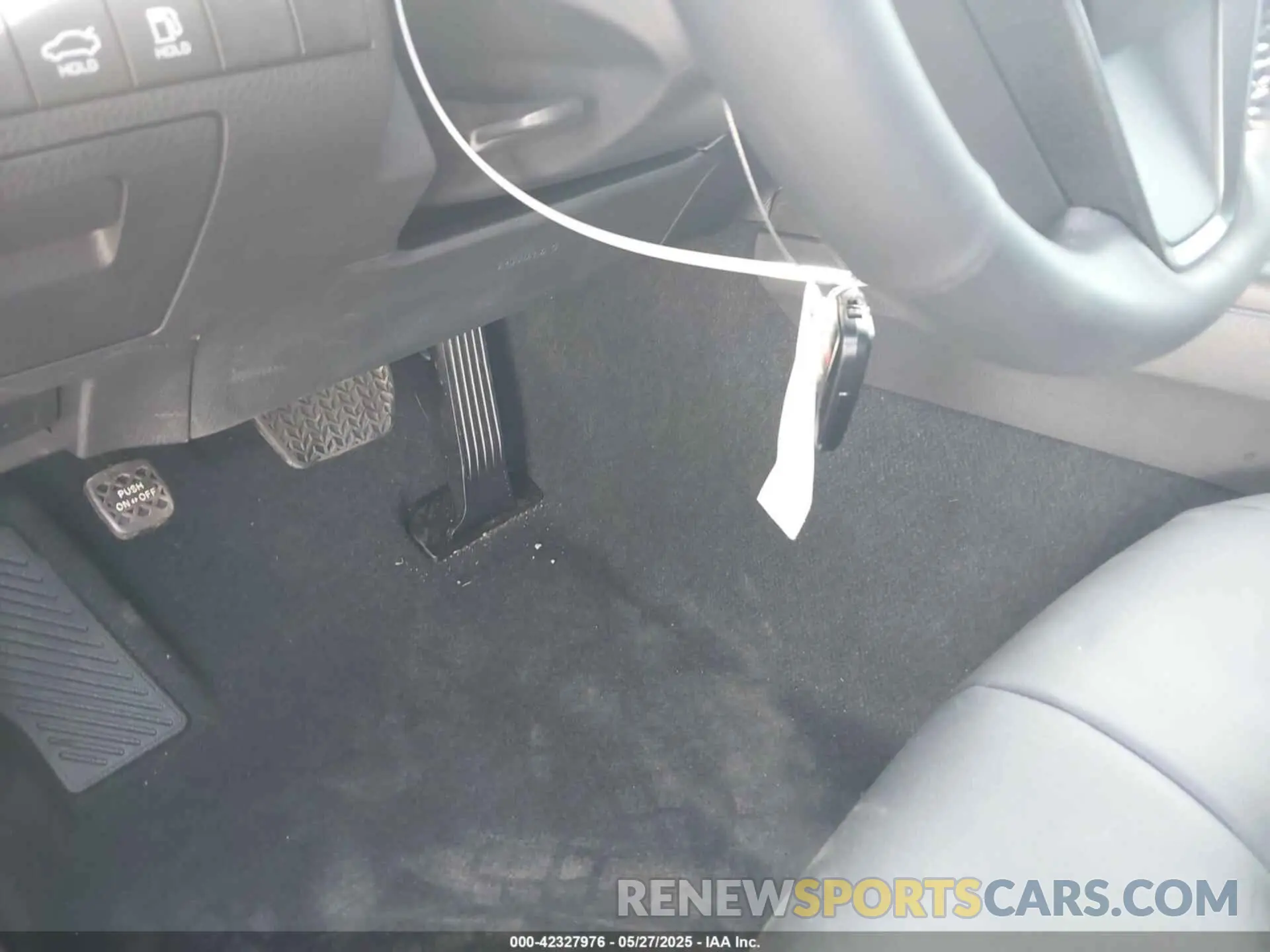 11 fotografías del automóvil dañado 4T1T11AK8RU896677 TOYOTA CAMRY 2024
