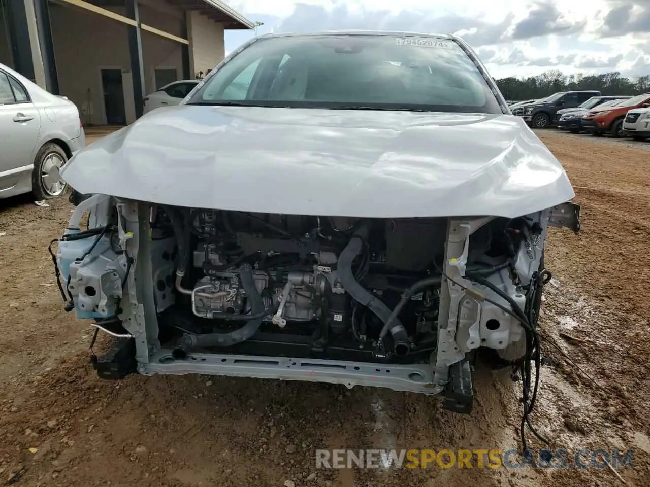 5 fotografías del automóvil dañado 4T1T11AK9RU199471 TOYOTA CAMRY 2024