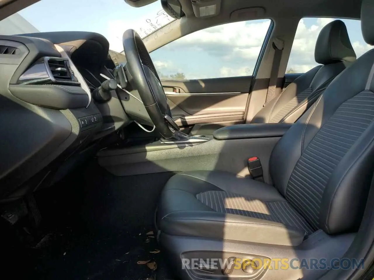 7 fotografías del automóvil dañado 4T1T11AK9RU844443 TOYOTA CAMRY 2024