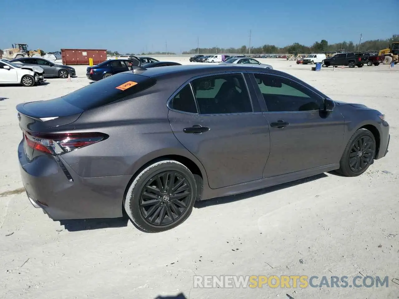 3 fotografías del automóvil dañado 4T1T11AK9RU916712 TOYOTA CAMRY 2024