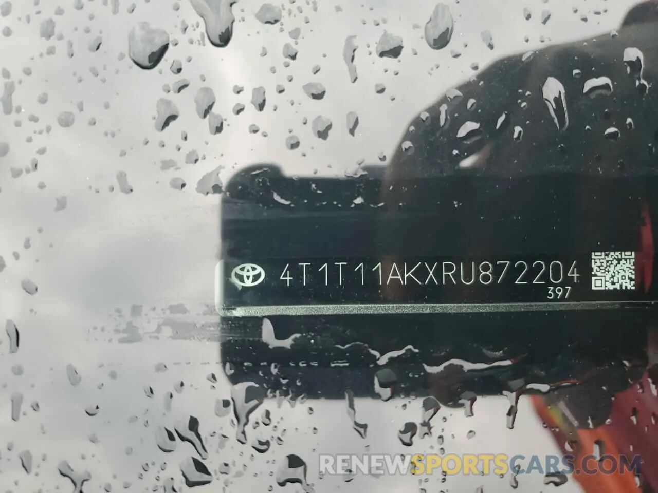 12 fotografías del automóvil dañado 4T1T11AKXRU872204 TOYOTA CAMRY 2024